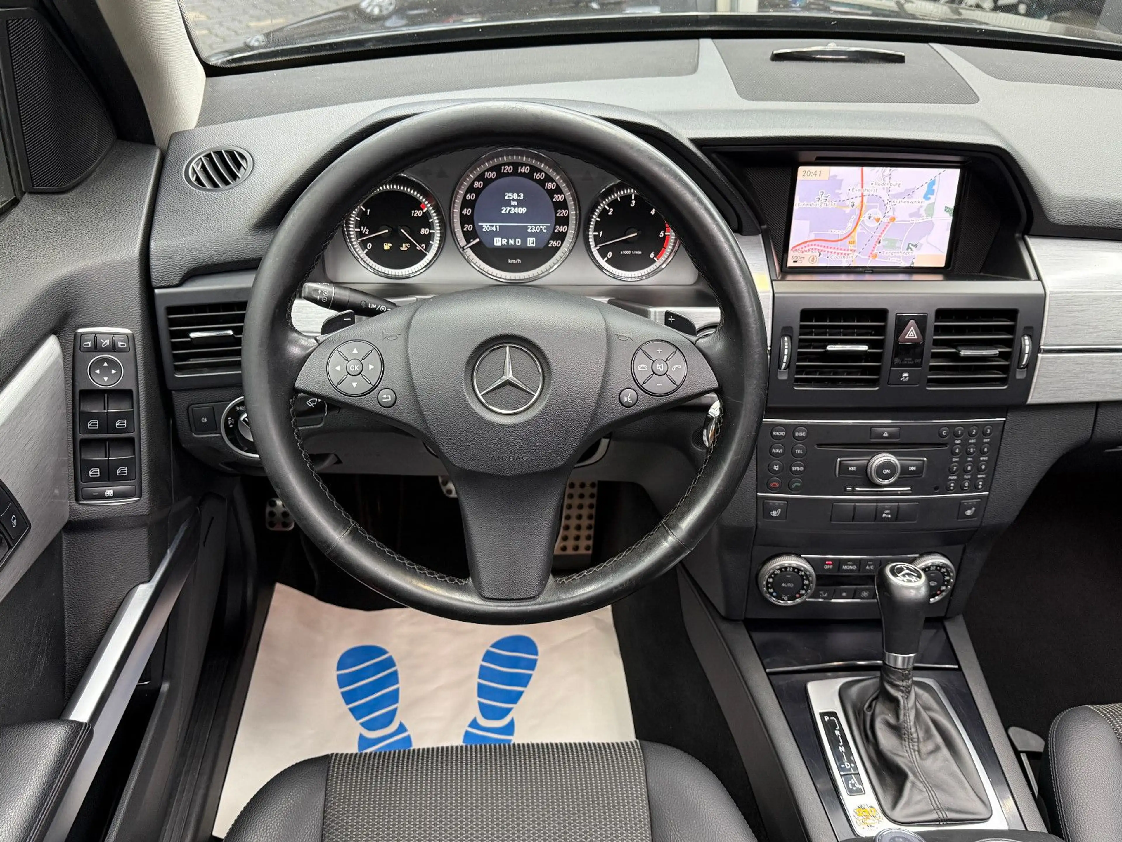 Mercedes-Benz GLK 350 CDI 4Matic / Autom. Pano Harman/Kardon — photo 8