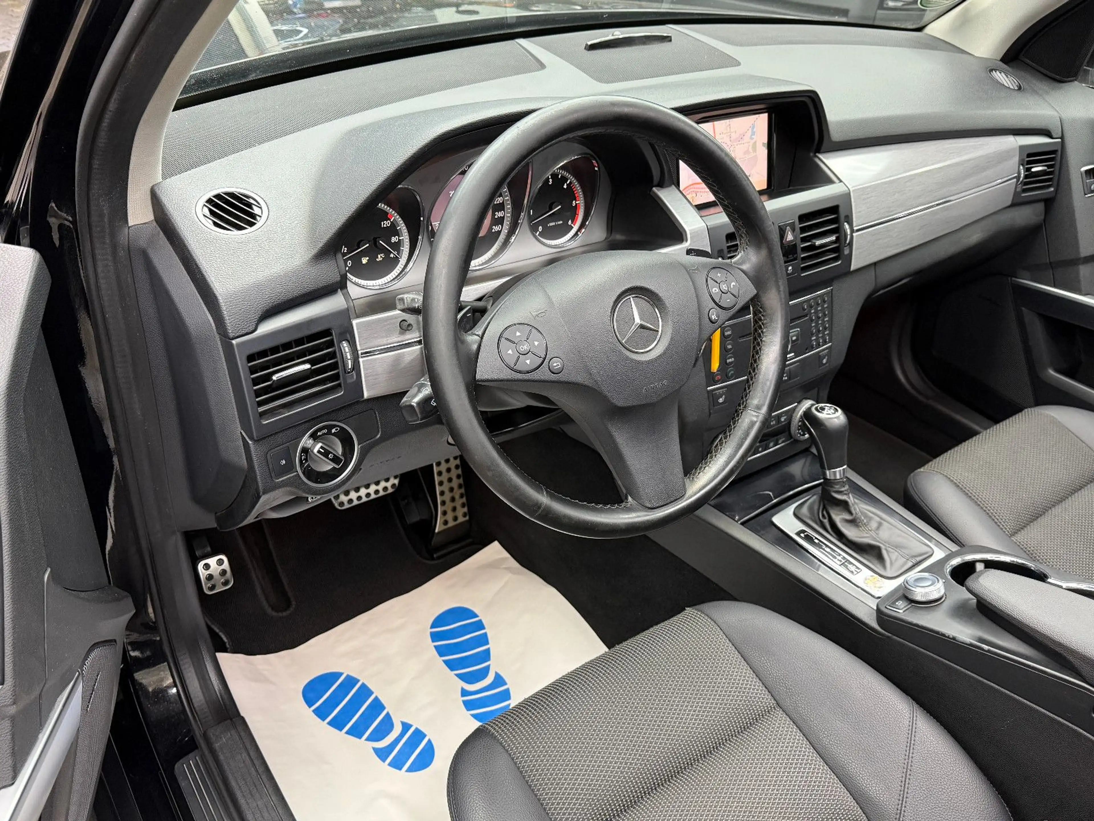 Mercedes-Benz GLK 350 CDI 4Matic / Autom. Pano Harman/Kardon — photo 9