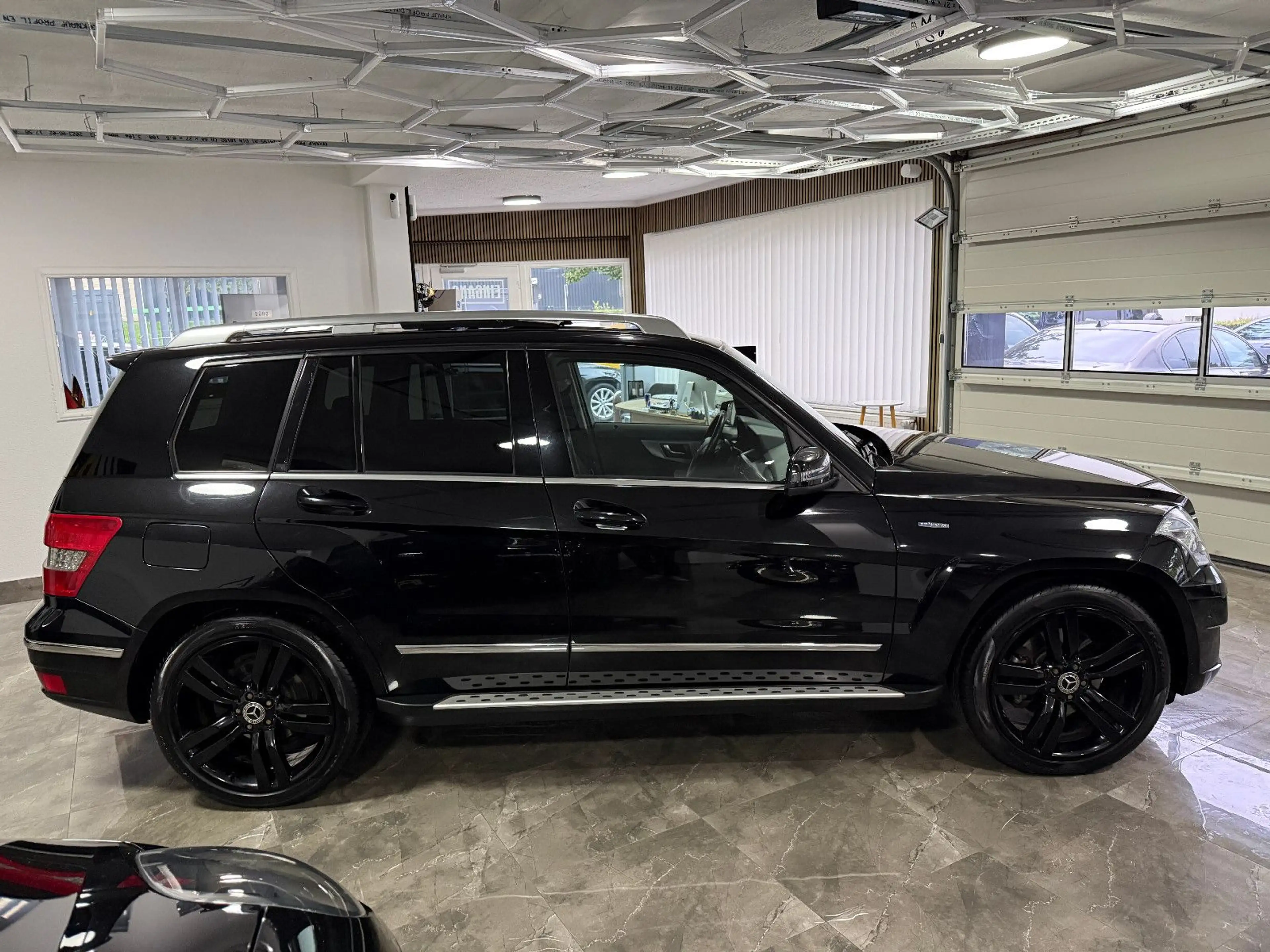 Mercedes-Benz GLK 350 CDI 4Matic / Autom. Pano Harman/Kardon — photo 5