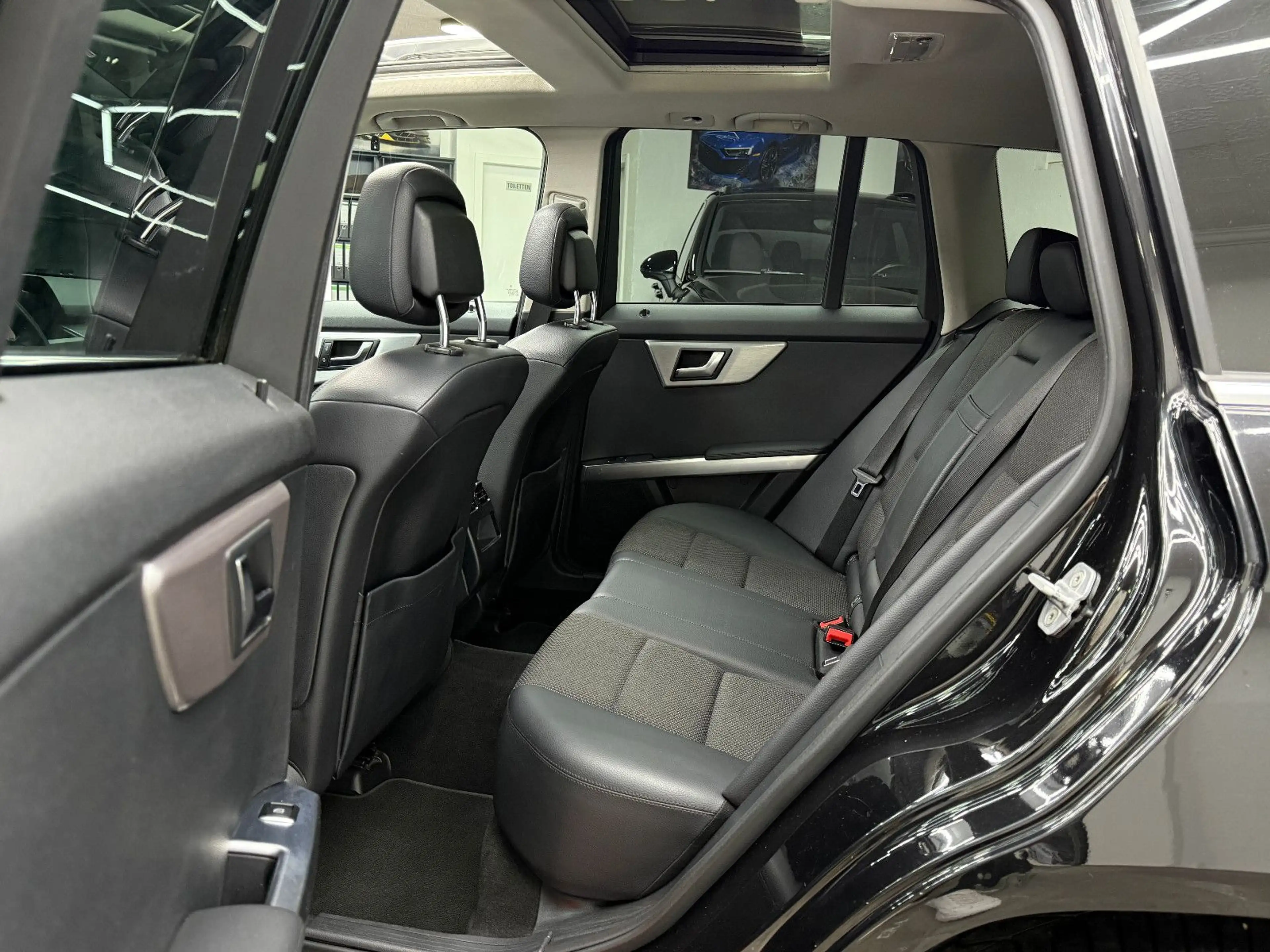 Mercedes-Benz GLK 350 CDI 4Matic / Autom. Pano Harman/Kardon — photo 11