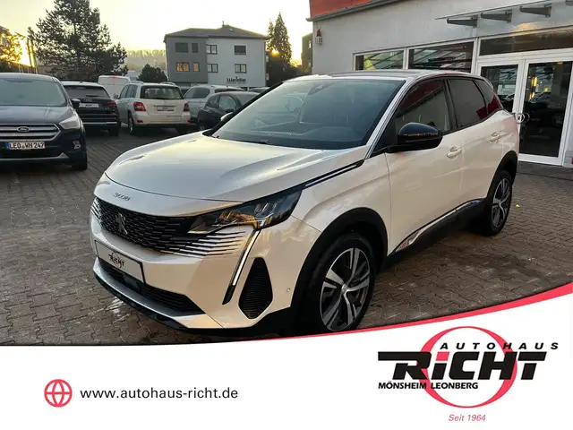 Peugeot 3008 1.2 Allure Pack Navi Kamera LED Assist