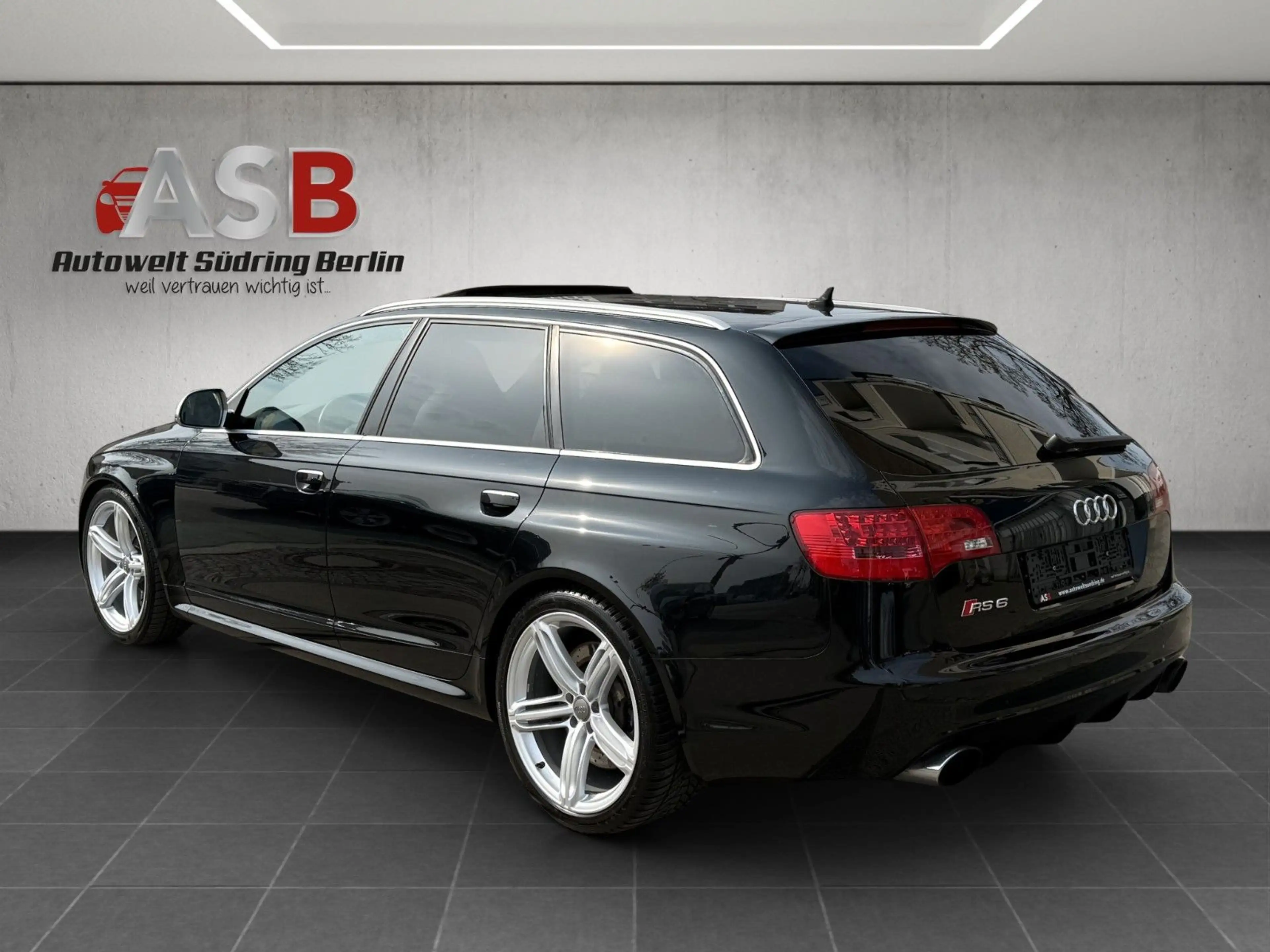 Audi RS6 Avant 5.0 TFSI quattro  Leder*Navi*Xenon*SD* — photo 15
