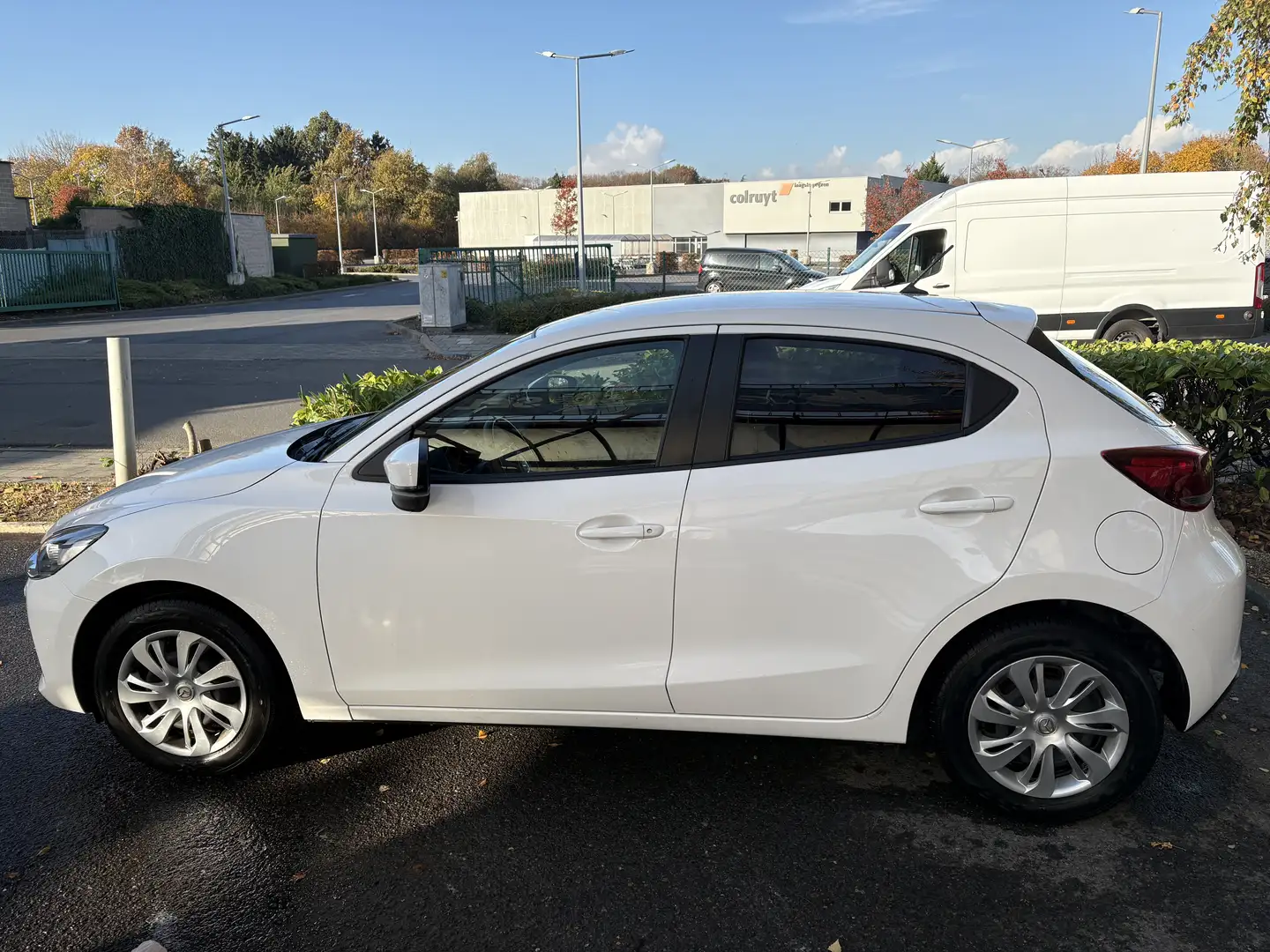 Mazda 2 SKYACTIV-G 75 Center-Line Blanc - 1