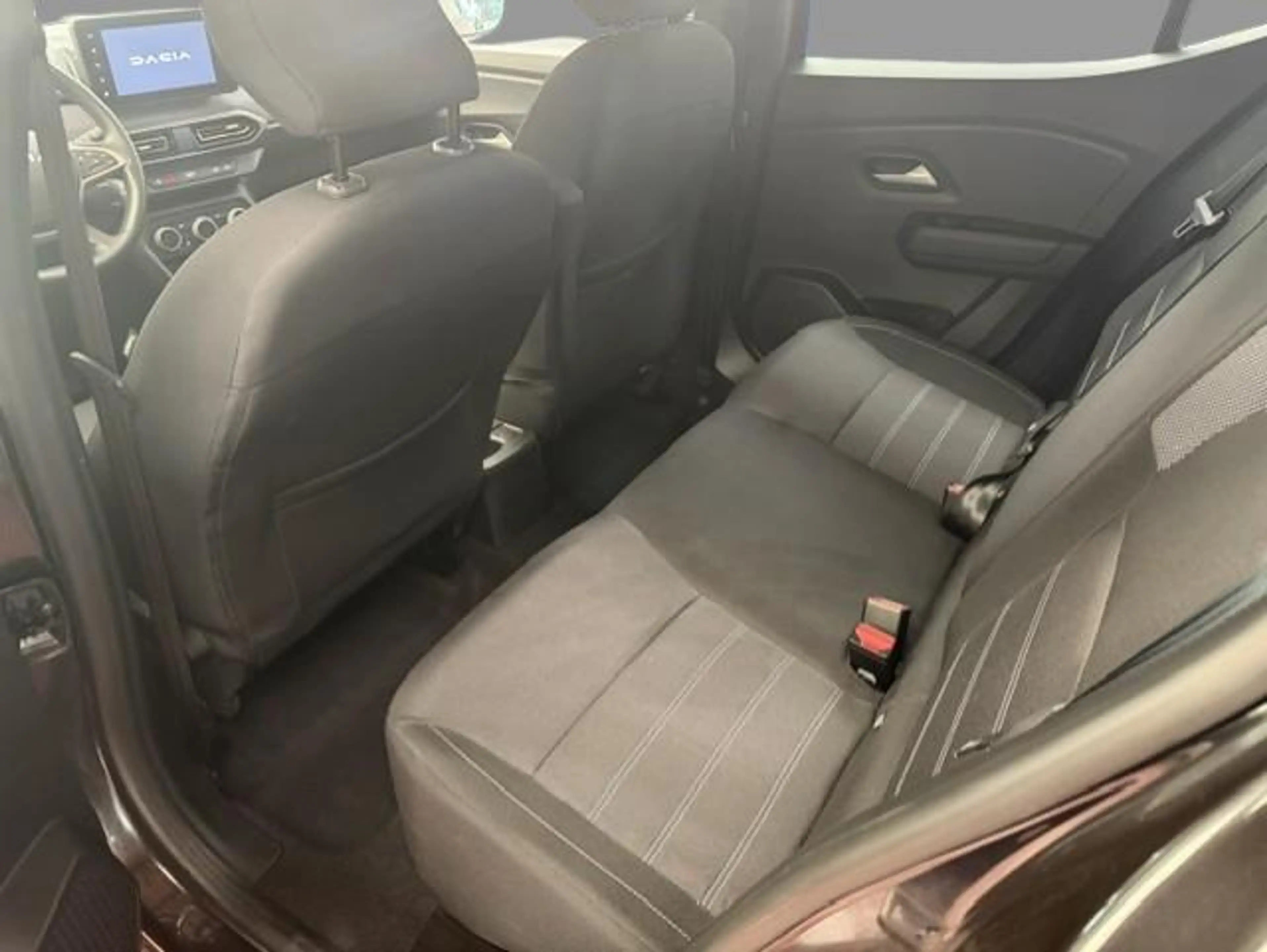 Dacia Sandero TCe 90 Stepway Expression — photo 9