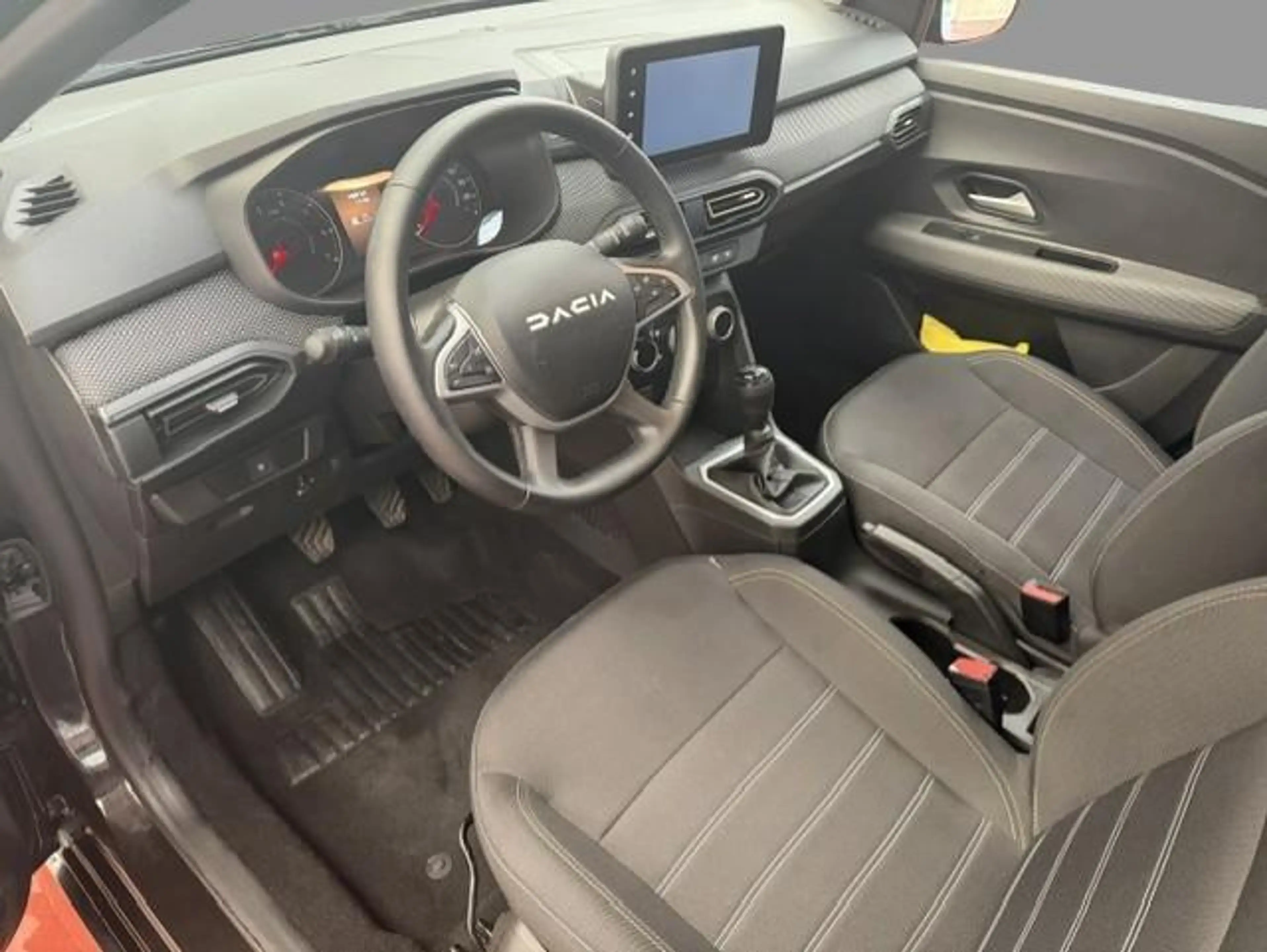 Dacia Sandero TCe 90 Stepway Expression — photo 8
