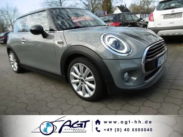 MINI Cooper D LED Nav, Apple CarPlay,Sportsitze,PDC