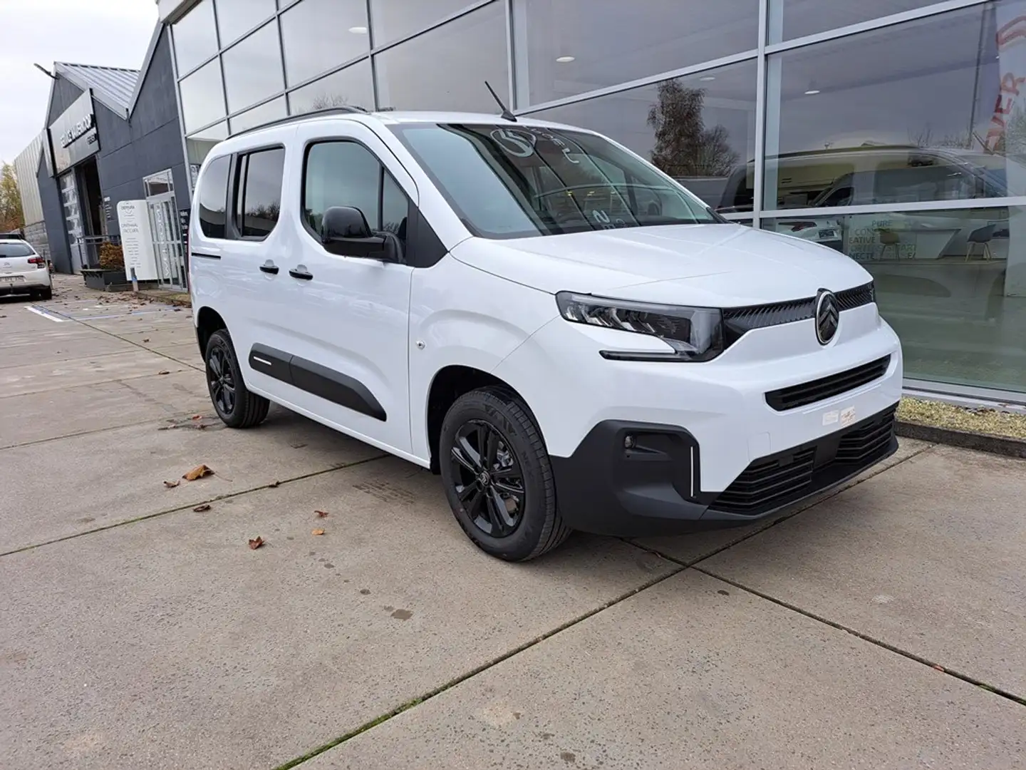 Citroen Berlingo 1.5 BLUEHDI 130 EAT8 PLUS MPV Blanco - 2