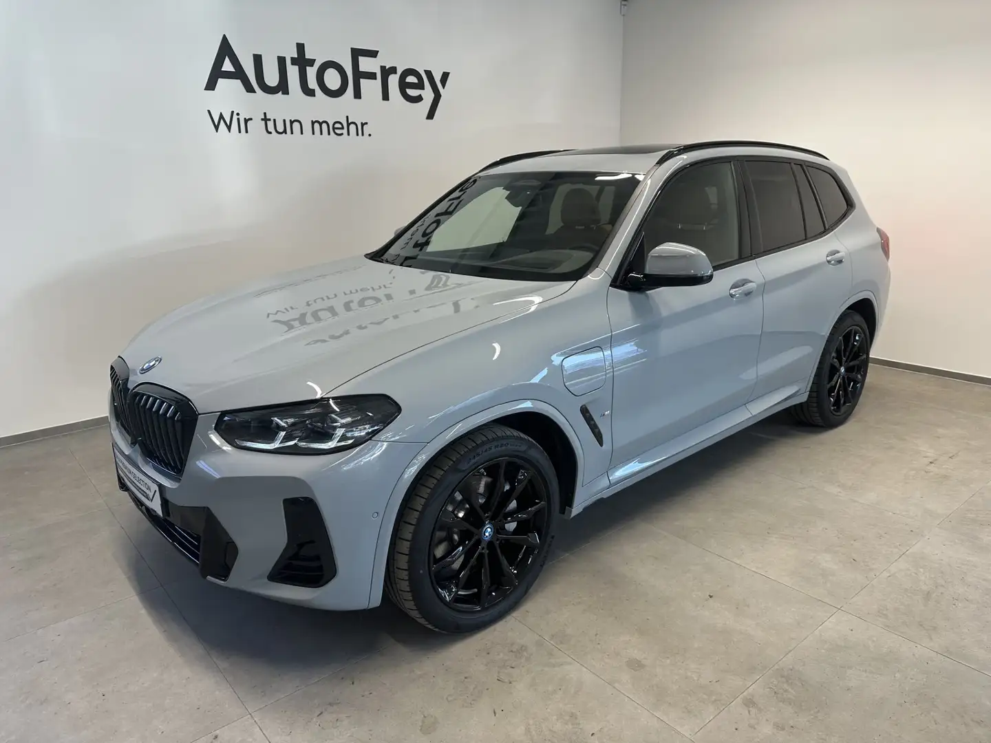 BMW X3 xDrive30e Grau - 1