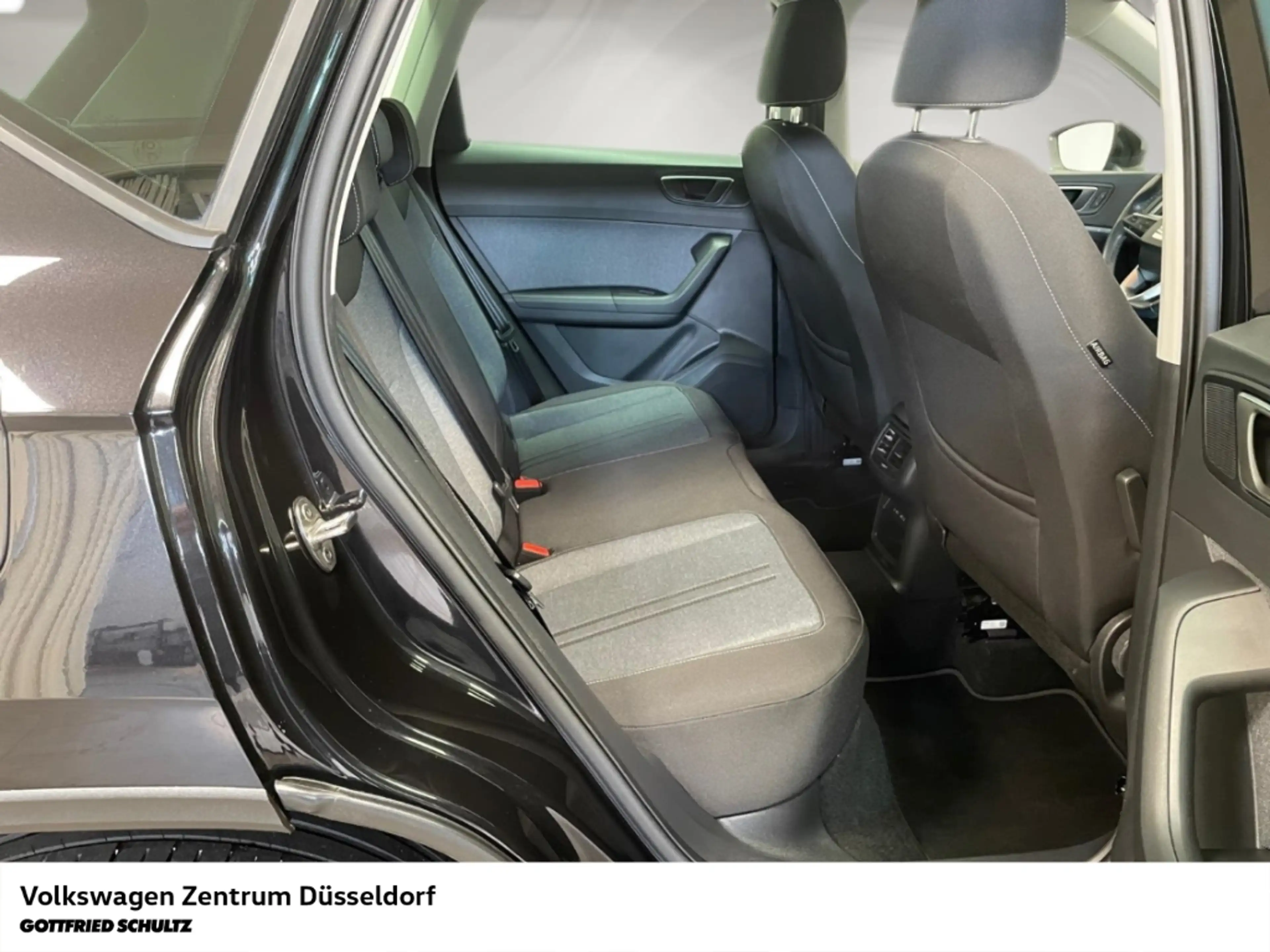 SEAT Ateca Style 2.0 TDI 4Drive DSG Navi AHK — photo 6
