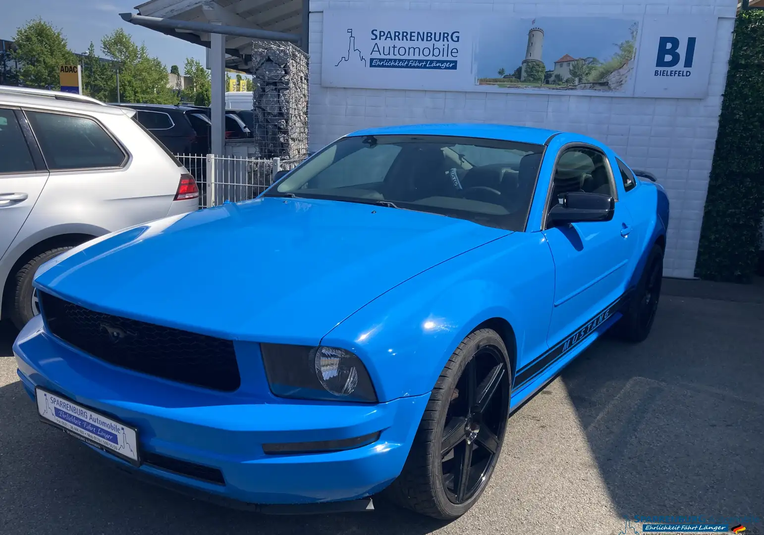 Ford Mustang 4.0| Hellblau| Tüv und Service Neu Blau - 1