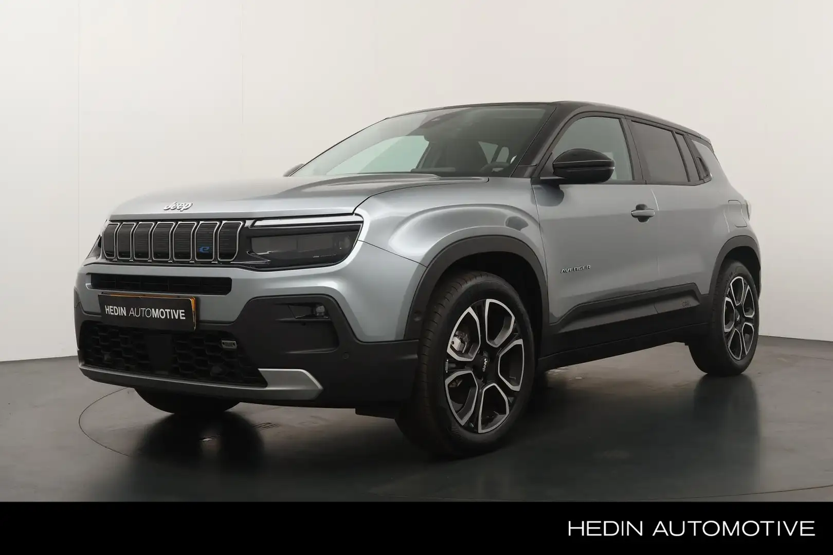 Jeep Avenger Summit 54 kWh | €9.217 KORTING! | Navigatie | Came Grau - 1