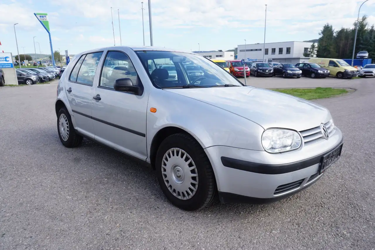 Volkswagen Golf Comfortline Pickerl bis 02/2027, foto 2