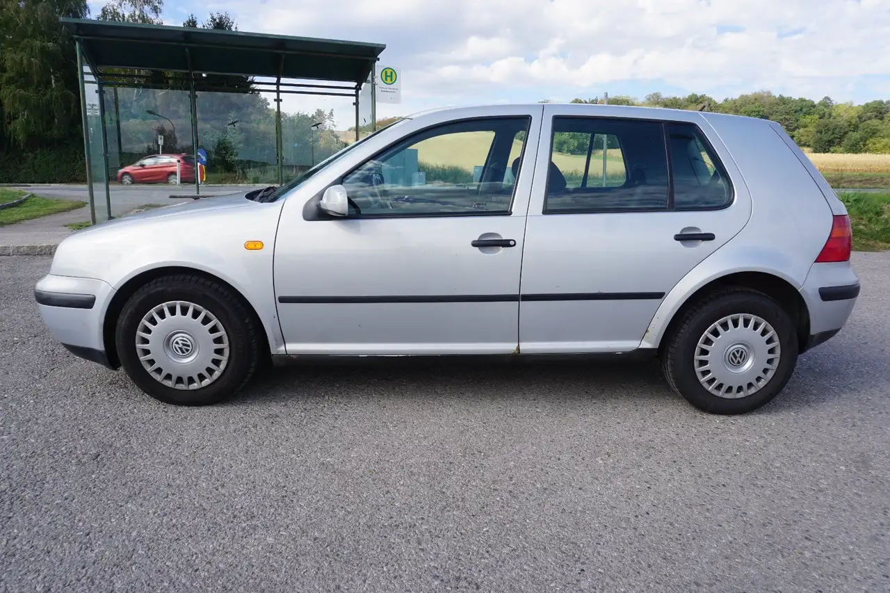 Volkswagen Golf Comfortline Pickerl bis 02/2027, foto 4