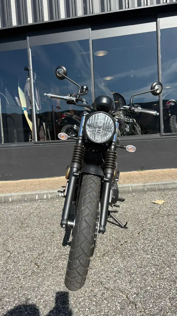 Triumph Scrambler - 2