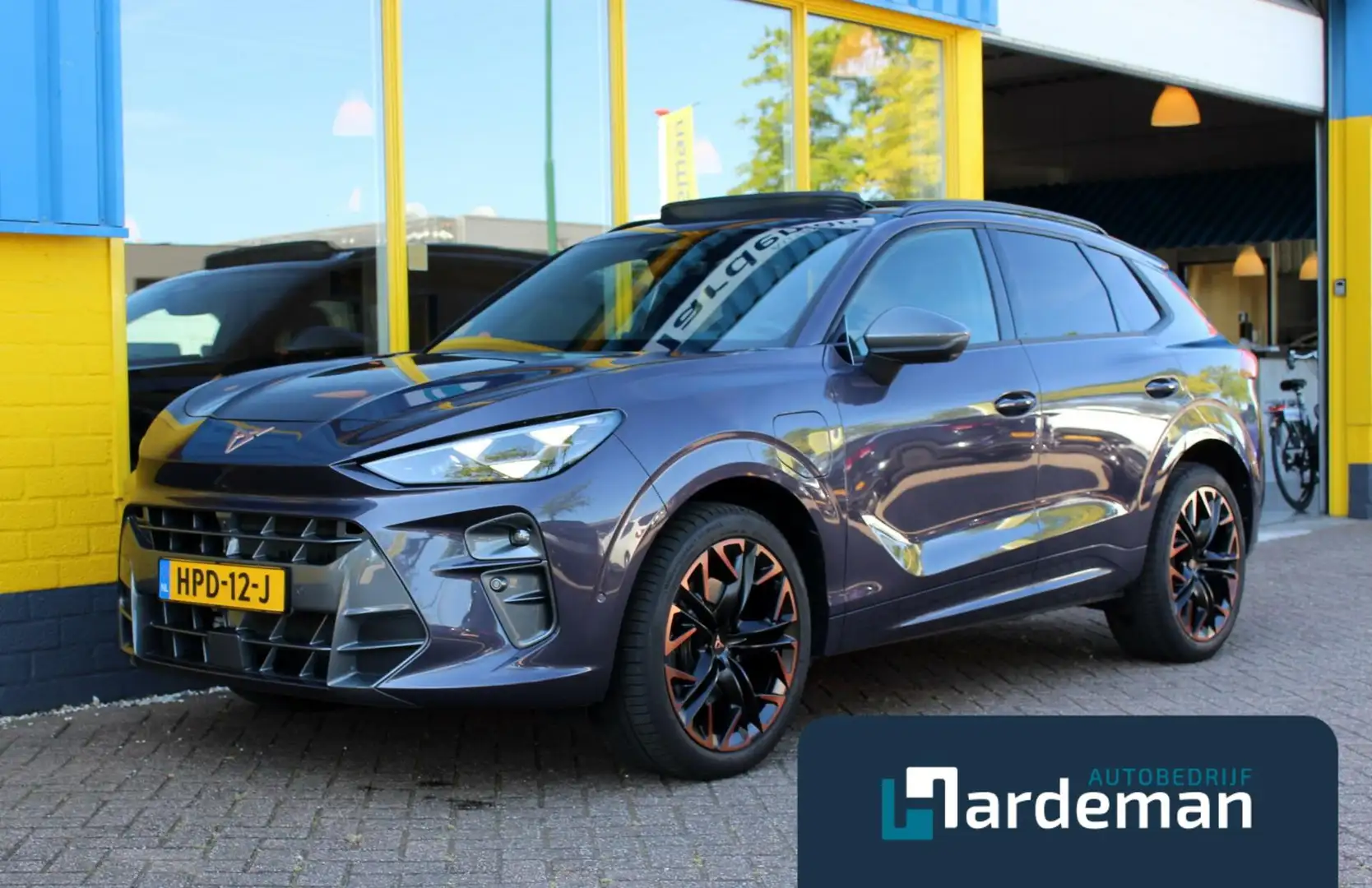 CUPRA Terramar 1.5 TSI e-Hybrid VZ Performance Pano Paars - 1