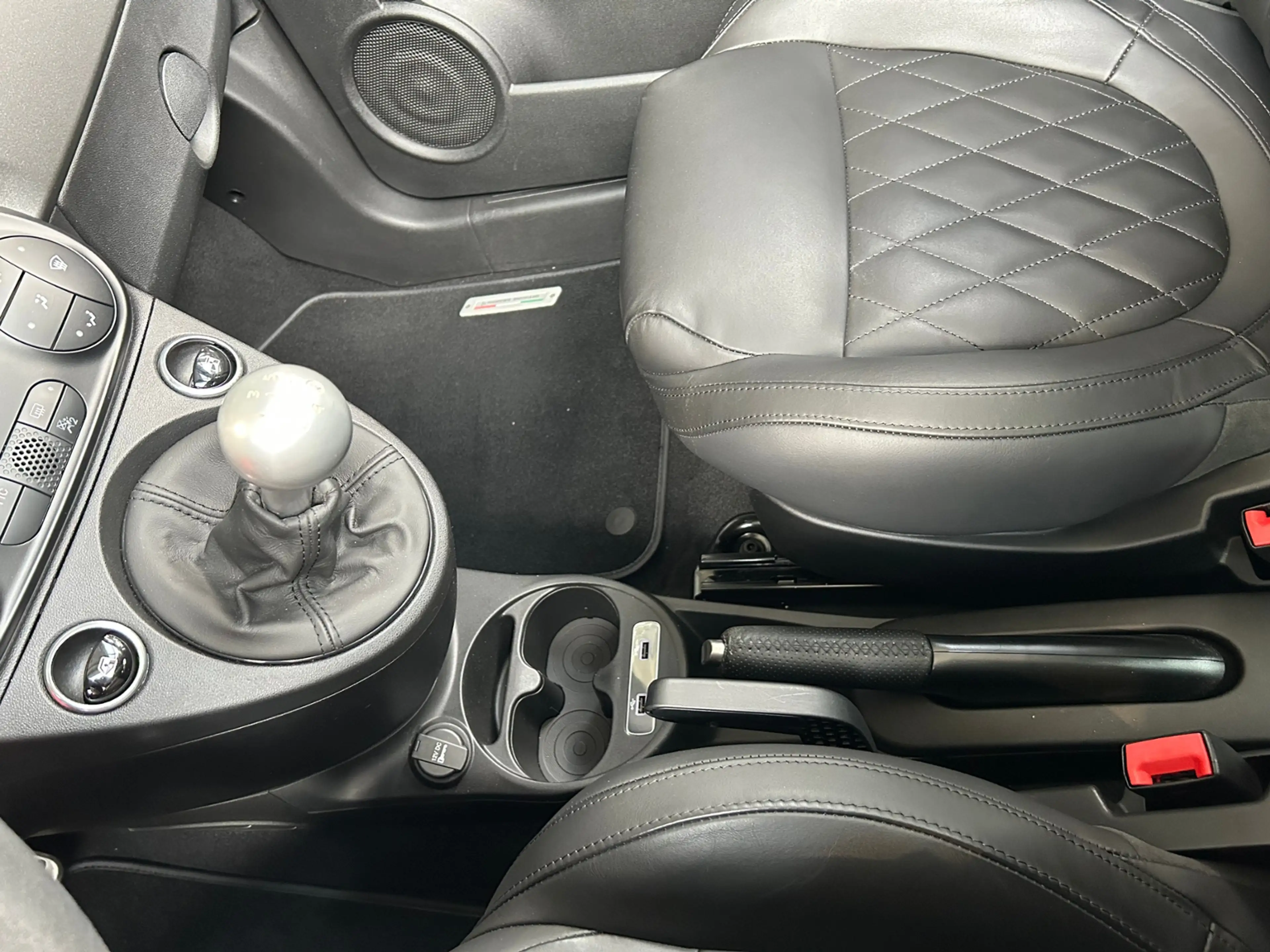 Abarth 595C Cabrio Competizione BEATS XEN CARPLAY PDC — photo 15