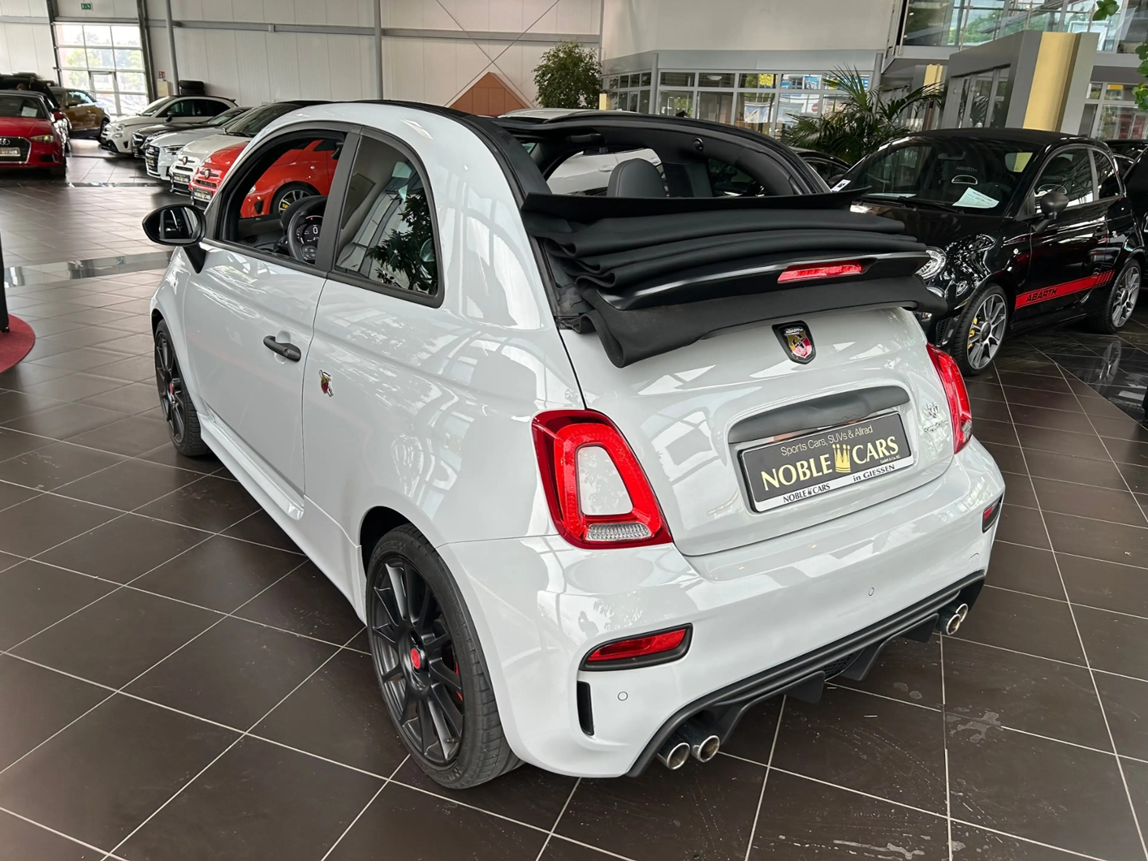 Abarth 595C Cabrio Competizione BEATS XEN CARPLAY PDC — photo 5