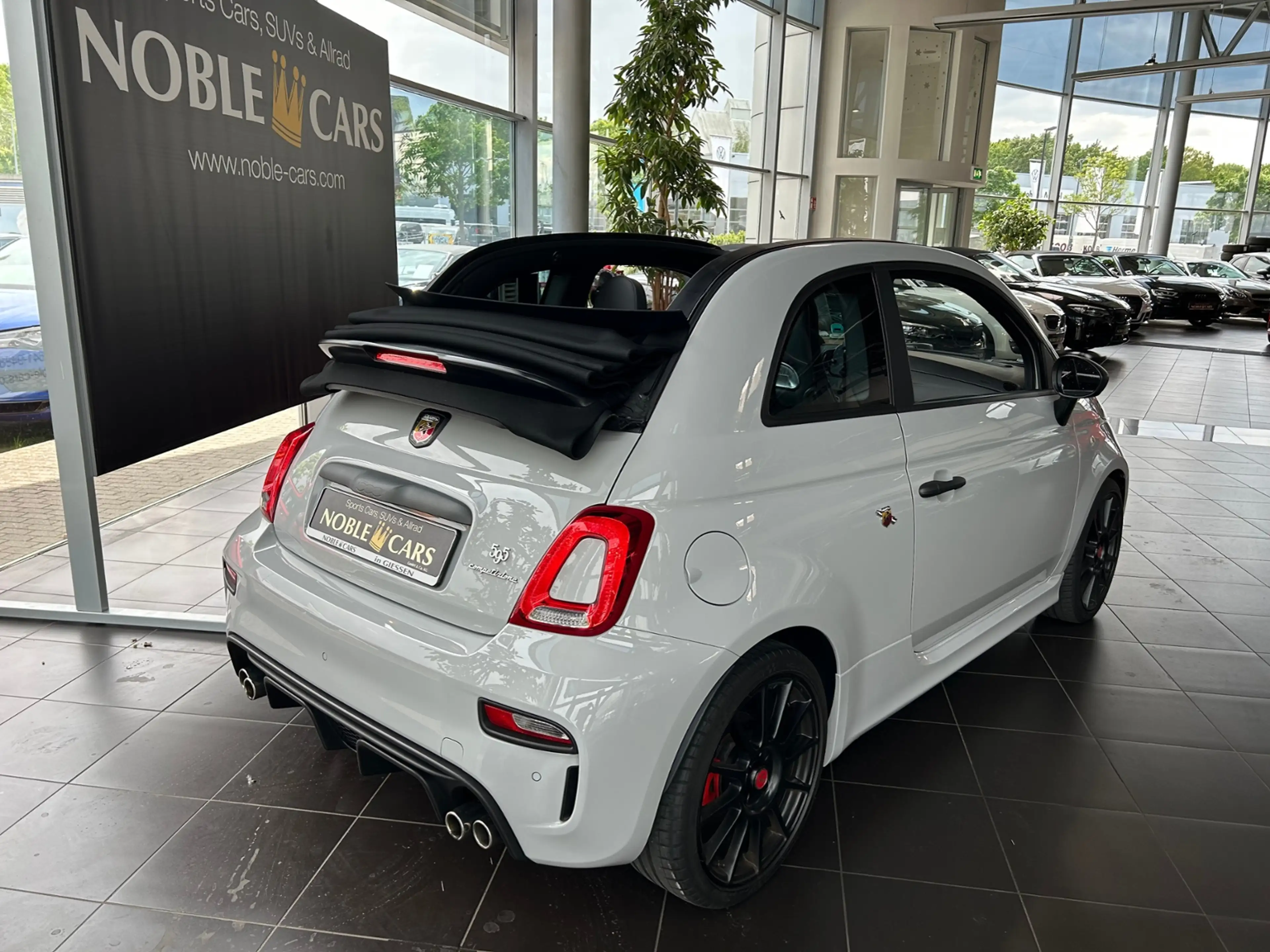 Abarth 595C Cabrio Competizione BEATS XEN CARPLAY PDC — photo 7