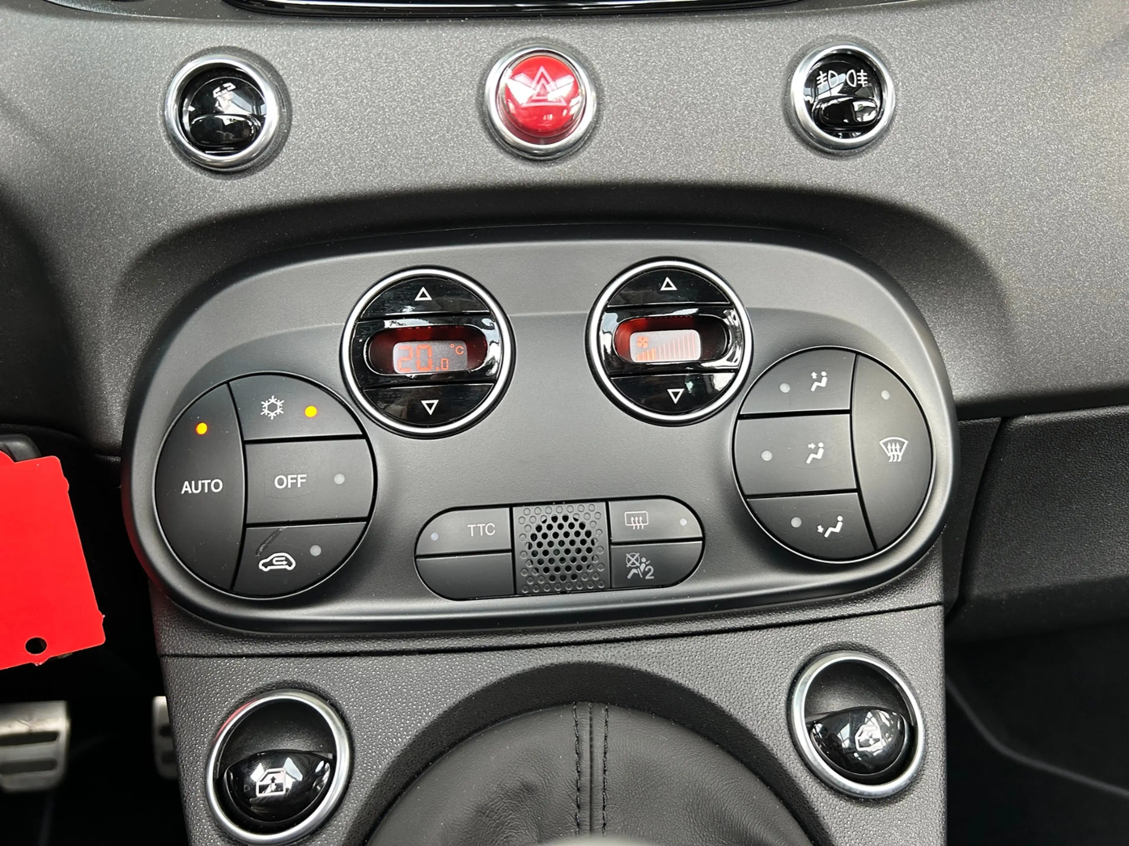 Abarth 595C Cabrio Competizione BEATS XEN CARPLAY PDC — photo 14