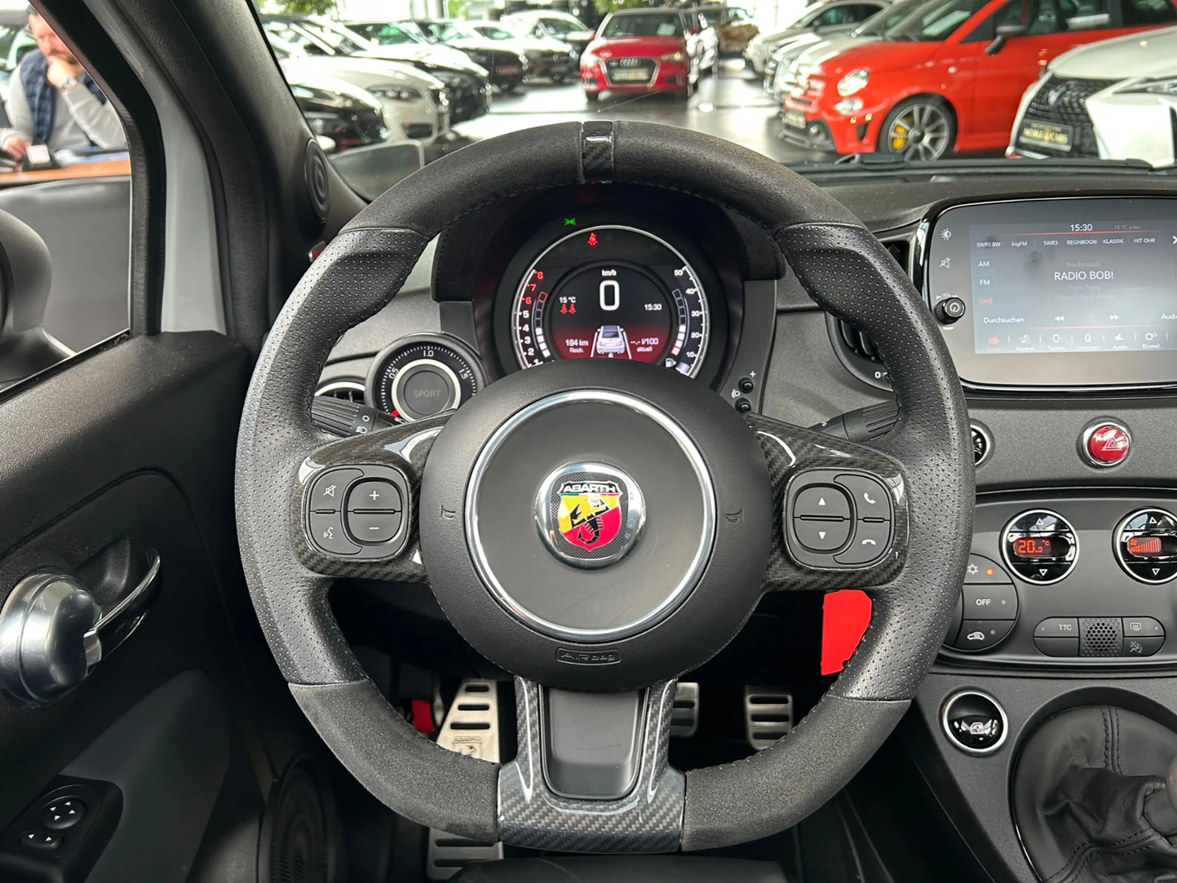 Abarth 595C Cabrio Competizione BEATS XEN CARPLAY PDC — photo 11