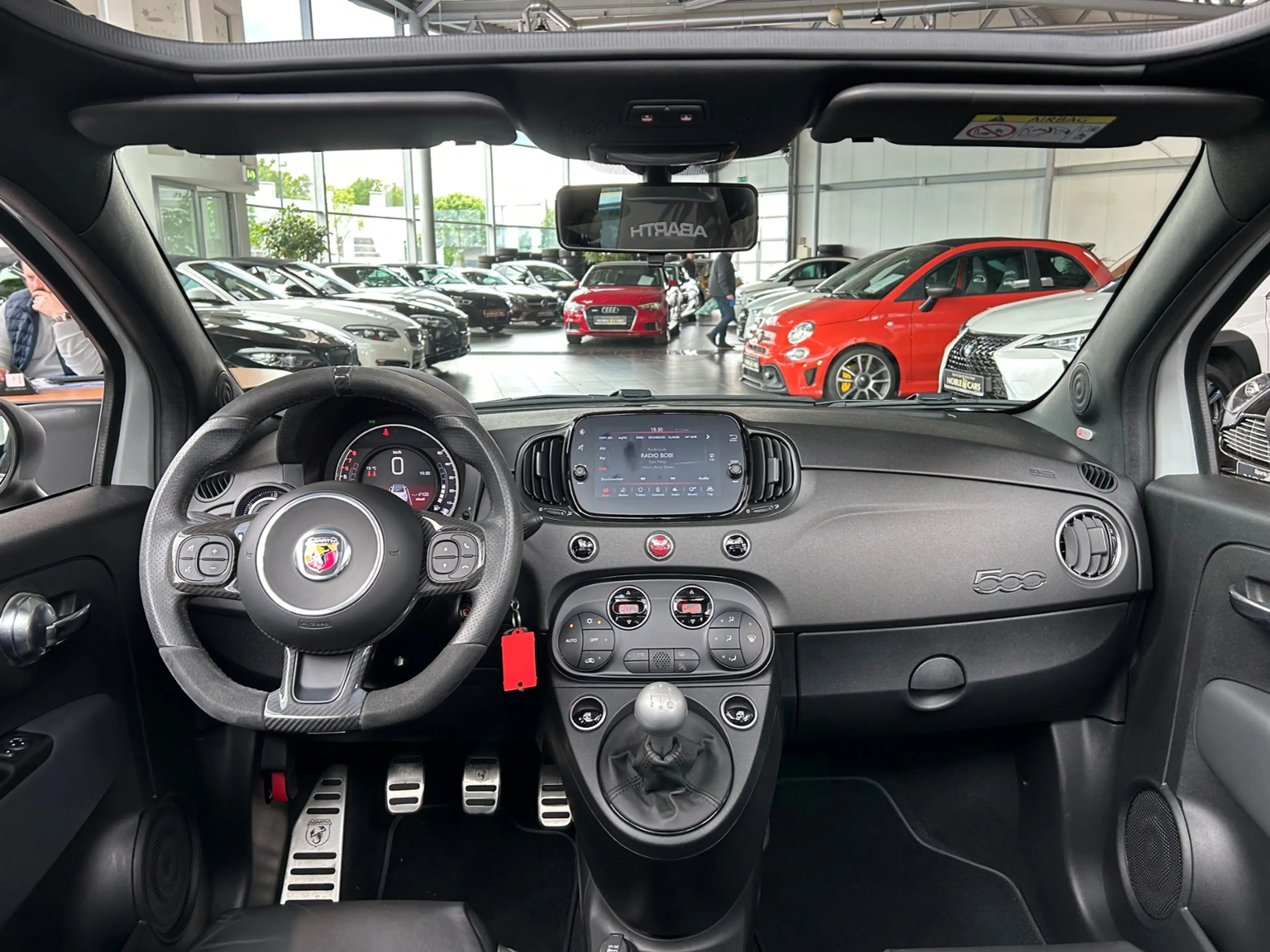 Abarth 595C Cabrio Competizione BEATS XEN CARPLAY PDC — photo 12