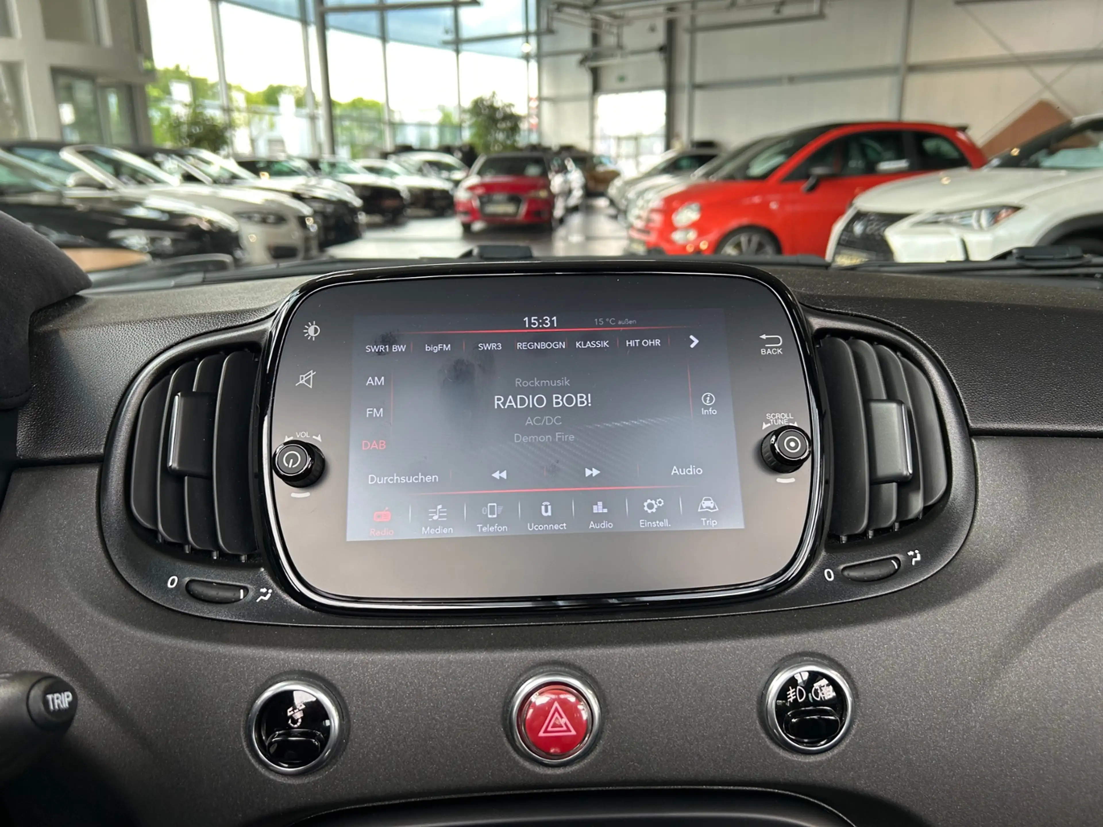 Abarth 595C Cabrio Competizione BEATS XEN CARPLAY PDC — photo 13
