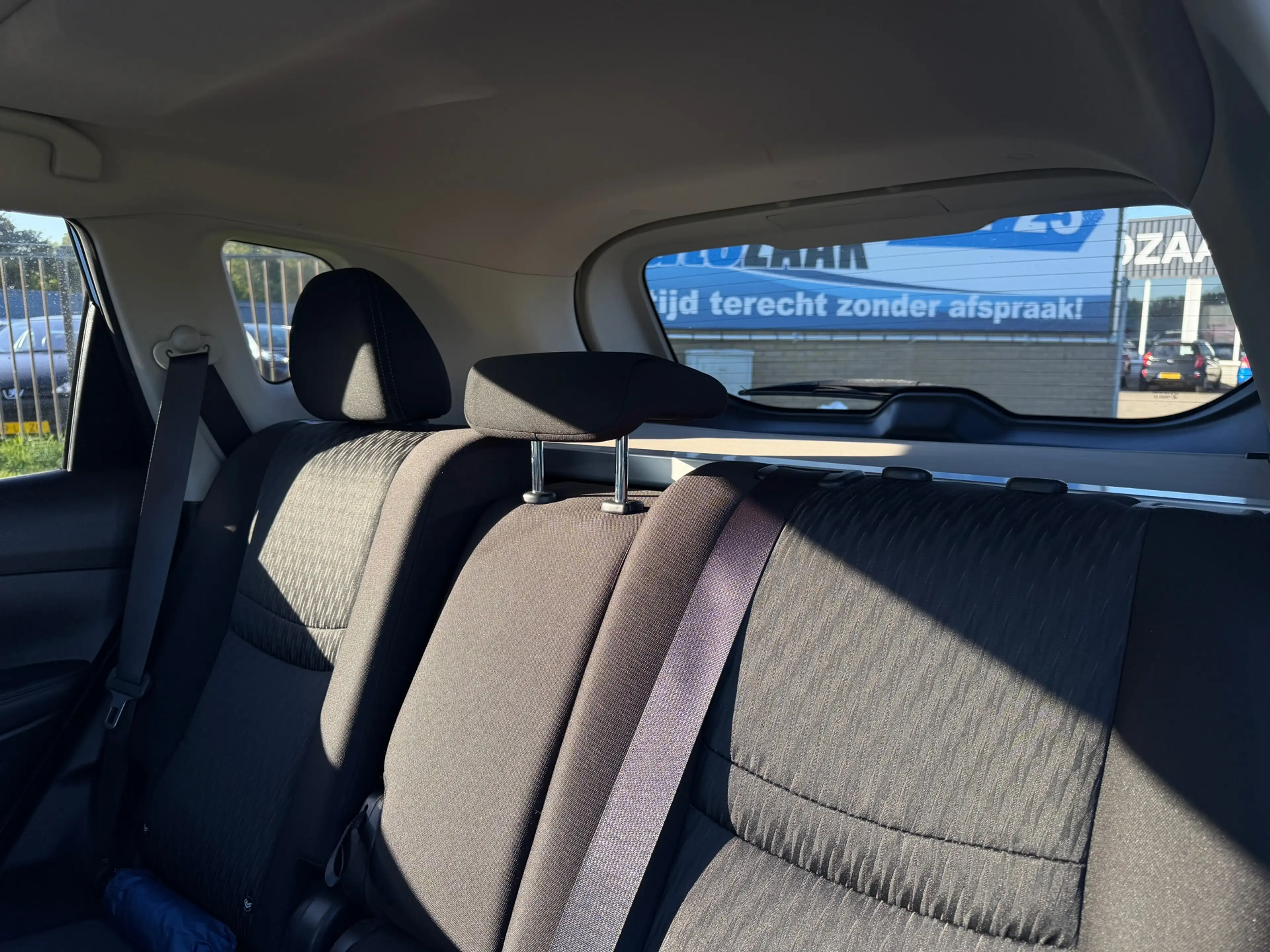 Nissan X-Trail — photo 11