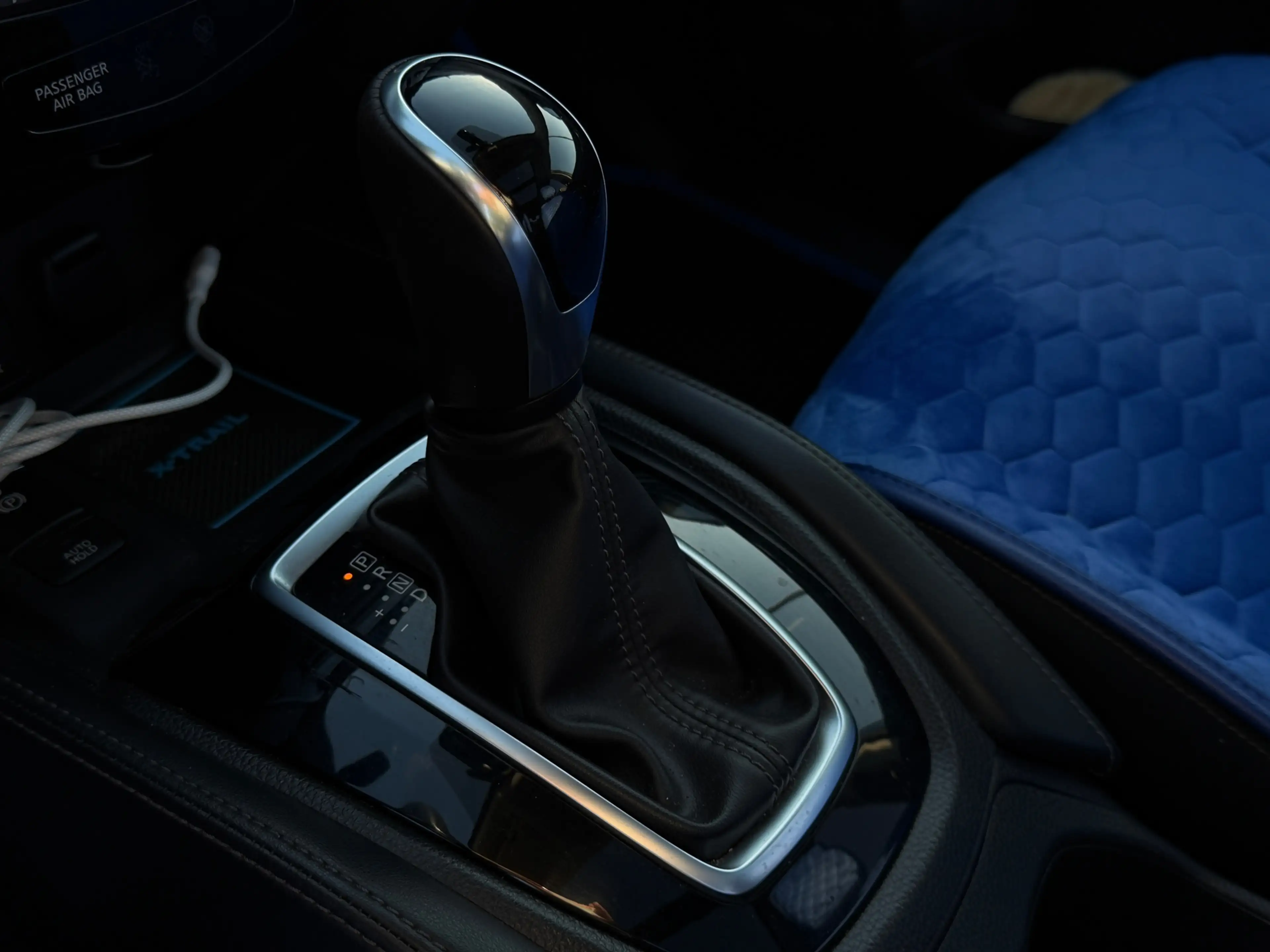 Nissan X-Trail — photo 12