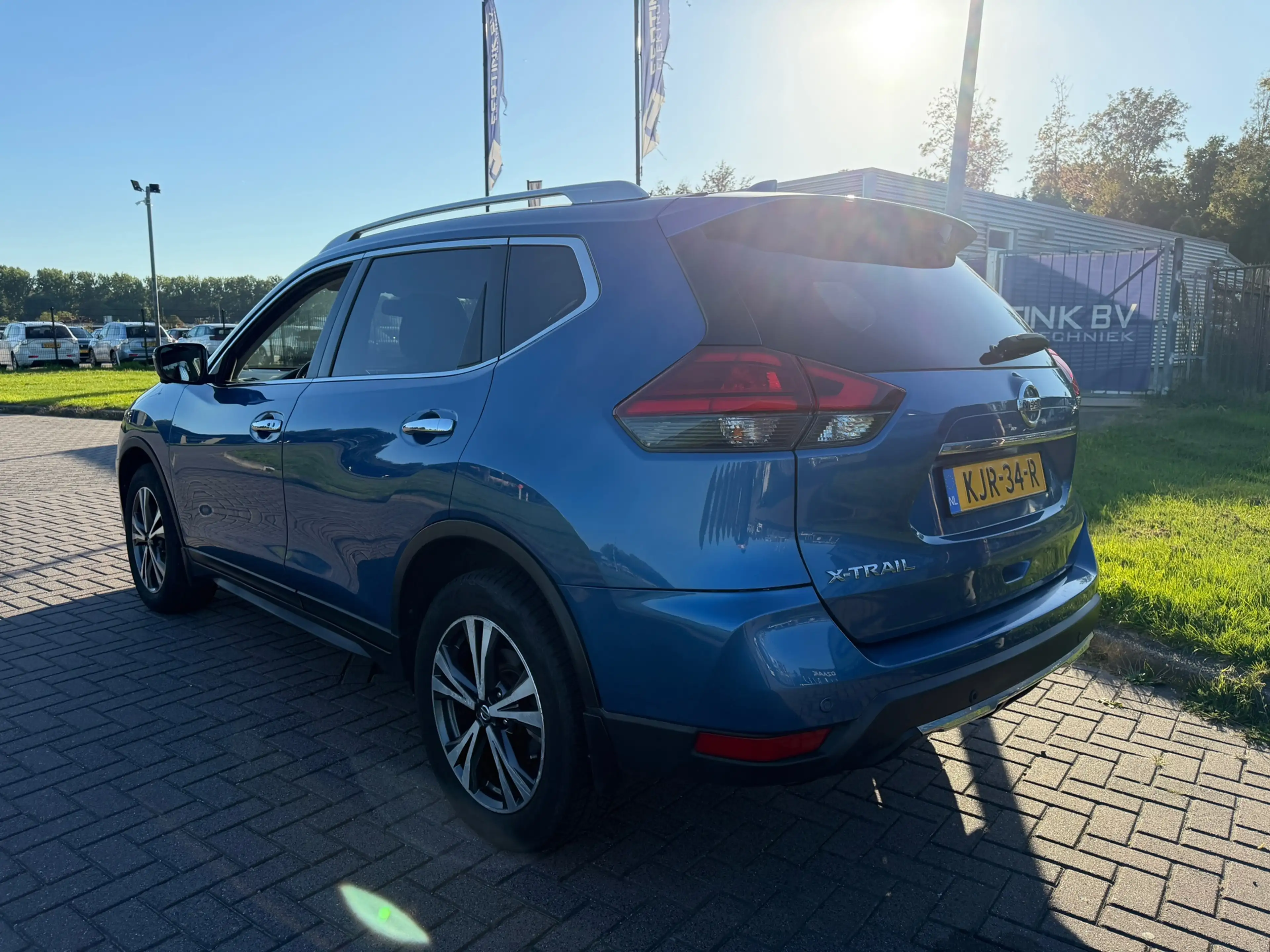 Nissan X-Trail — photo 4