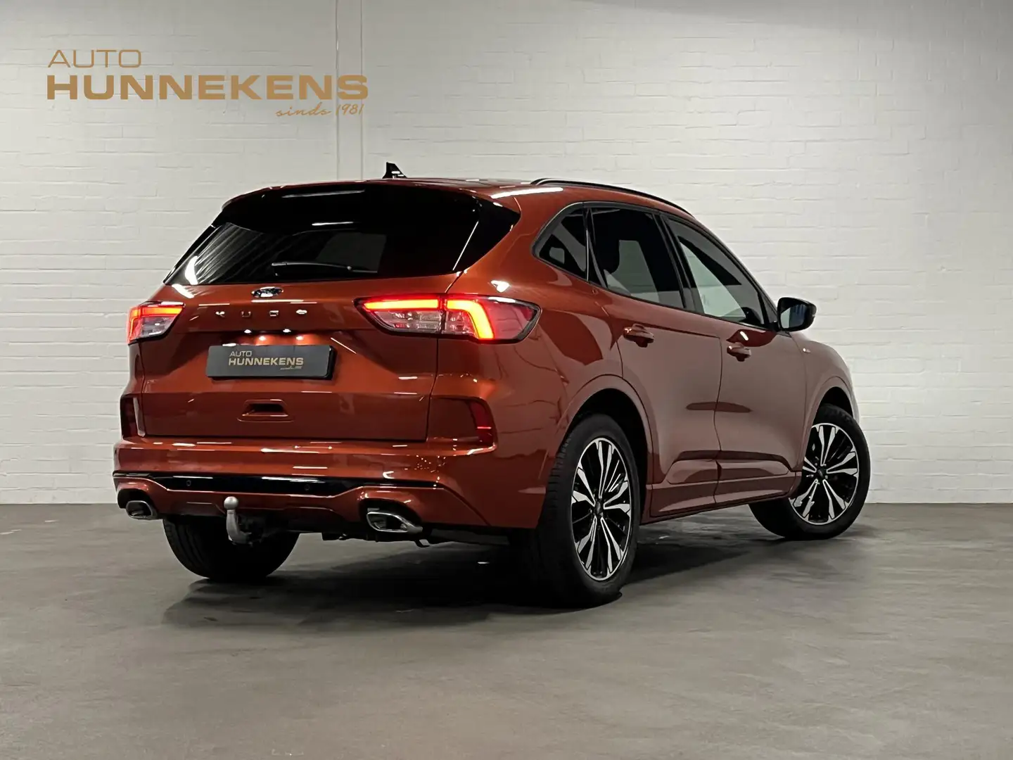 Ford Kuga 1.5 EcoBoost ST-Line Trekhaak 1800kg | Cruise-/Cli Orange - 2