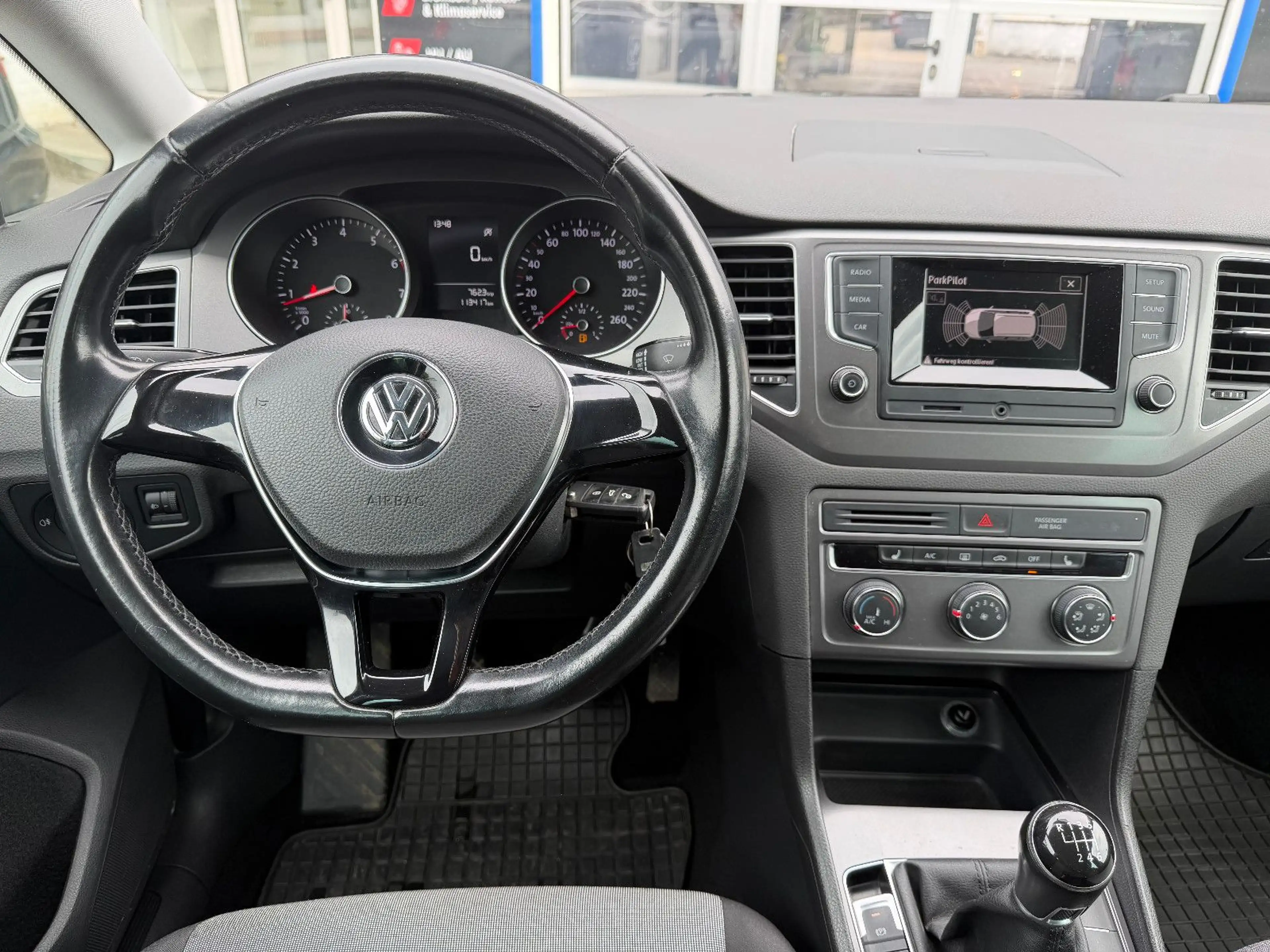 Volkswagen Golf Sportsvan VII 1.2 Trendline BMT/Start-Stop — photo 14