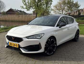 Leon 1.4 e-Hybrid VZ