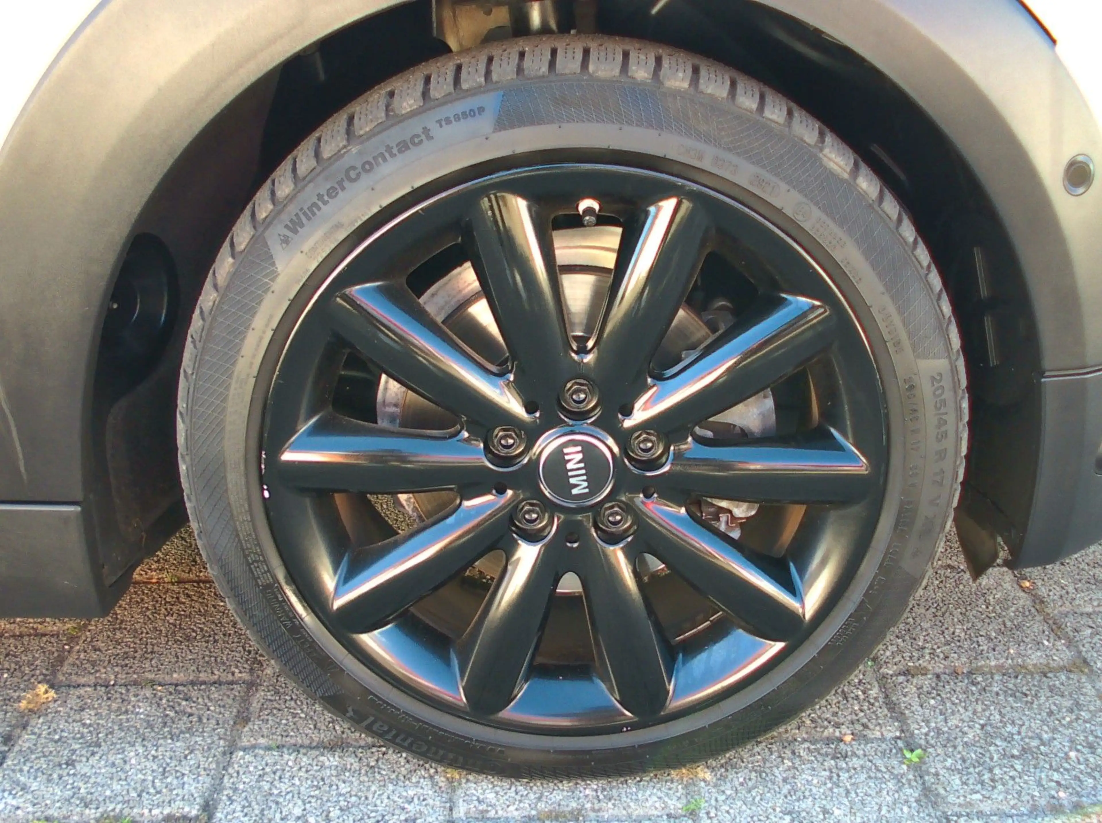 MINI One One — photo 12