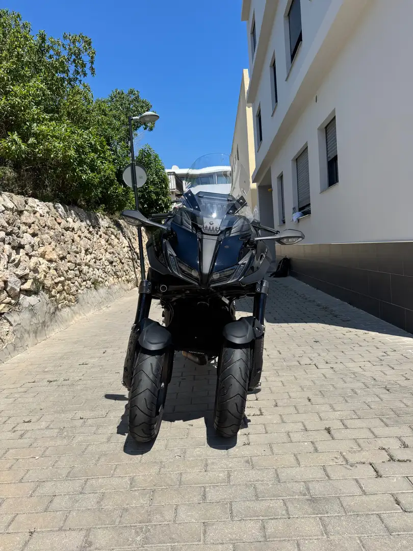 Yamaha Niken MXT890D Negro - 1