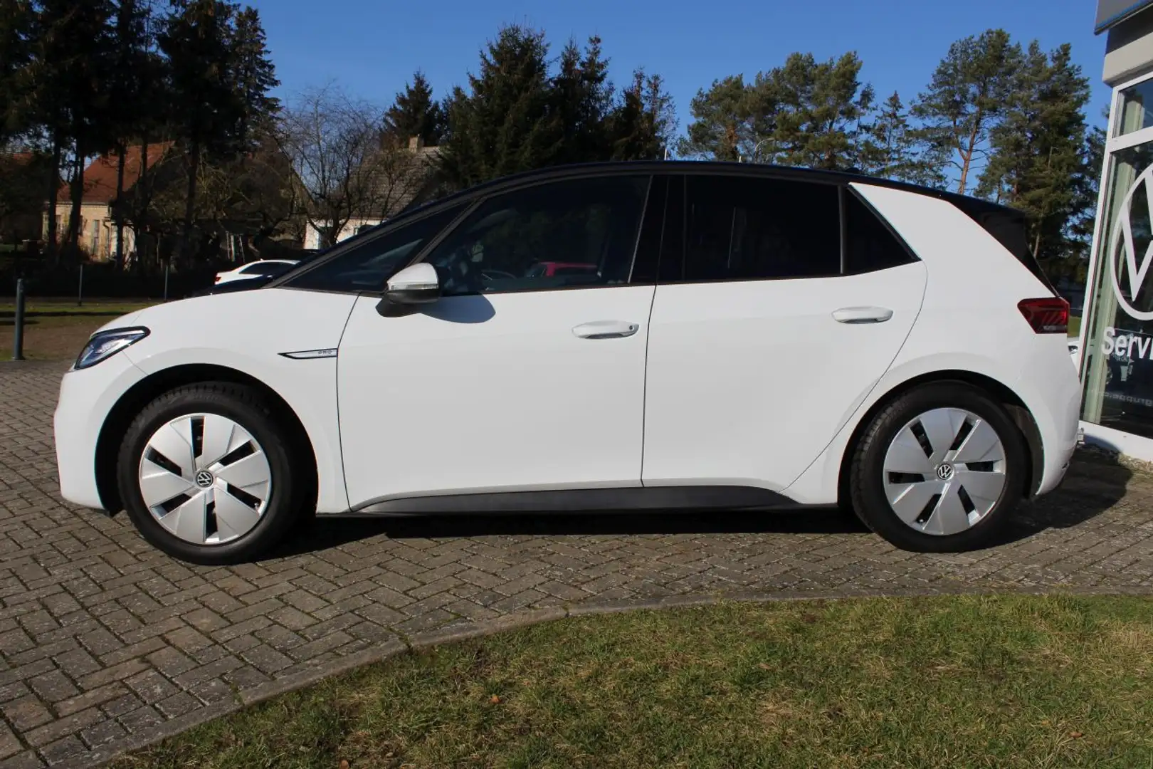 Volkswagen ID.3 Pro 62 kWh Matrix Rfk Keyless WiRä Weiß - 2