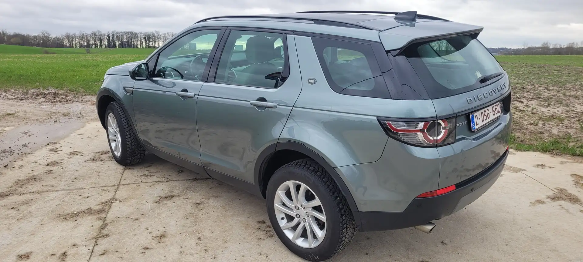 Land Rover Discovery Sport 2.0 TD4 Urban Series SE Gris - 1