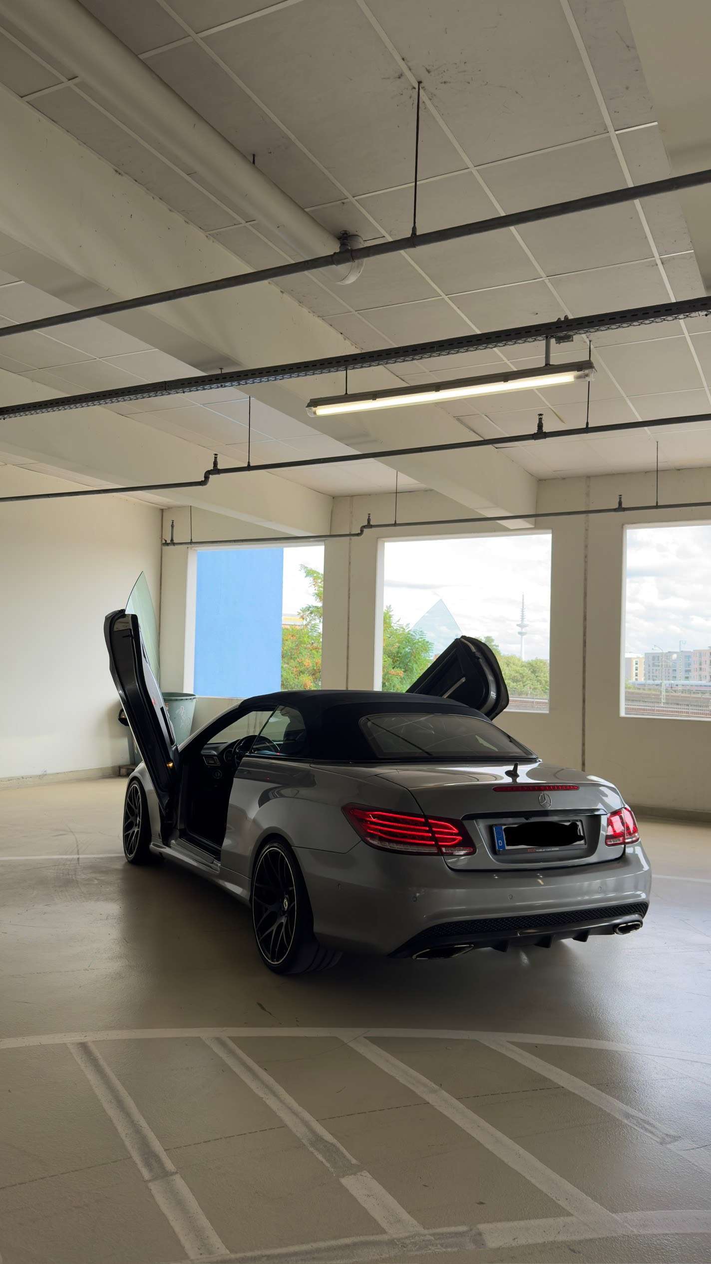 Second hand Mercedes Benz E-Class 500