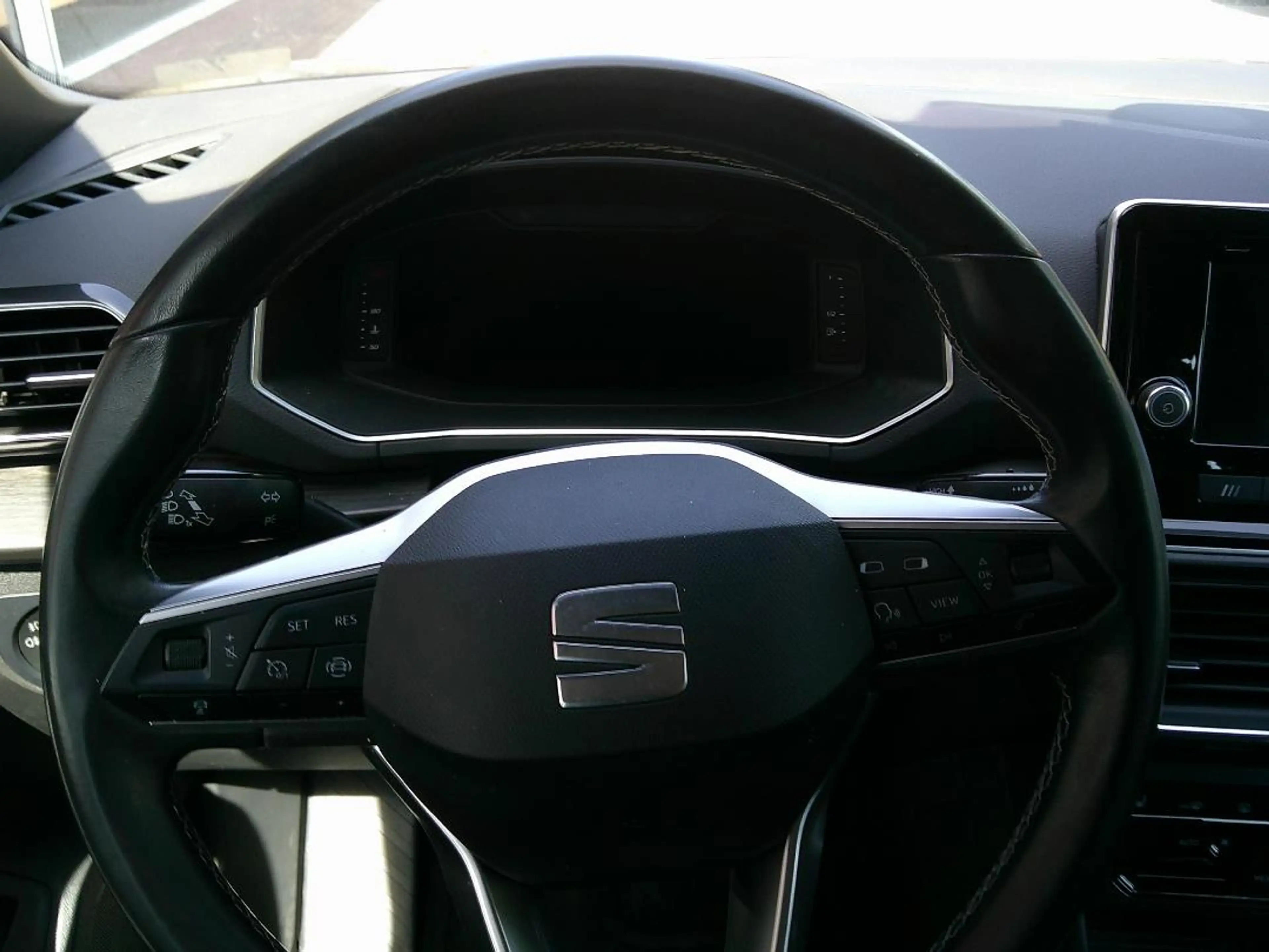 SEAT Tarraco XCELLENCE Sitzheizung AHZV  FullLink Einparkhilfe — photo 8
