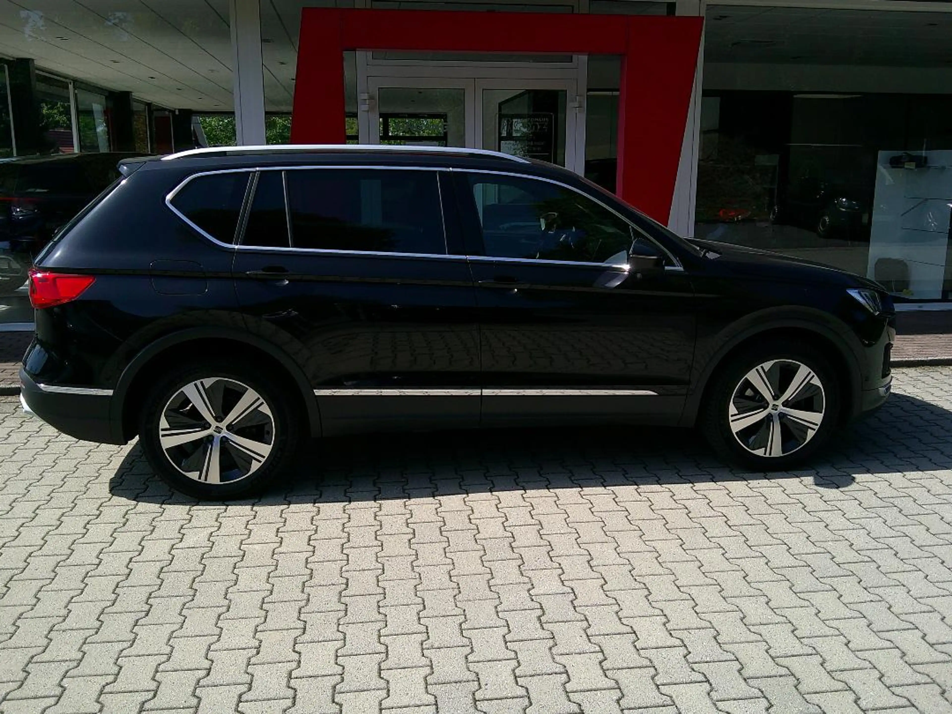 SEAT Tarraco XCELLENCE Sitzheizung AHZV  FullLink Einparkhilfe — photo 5