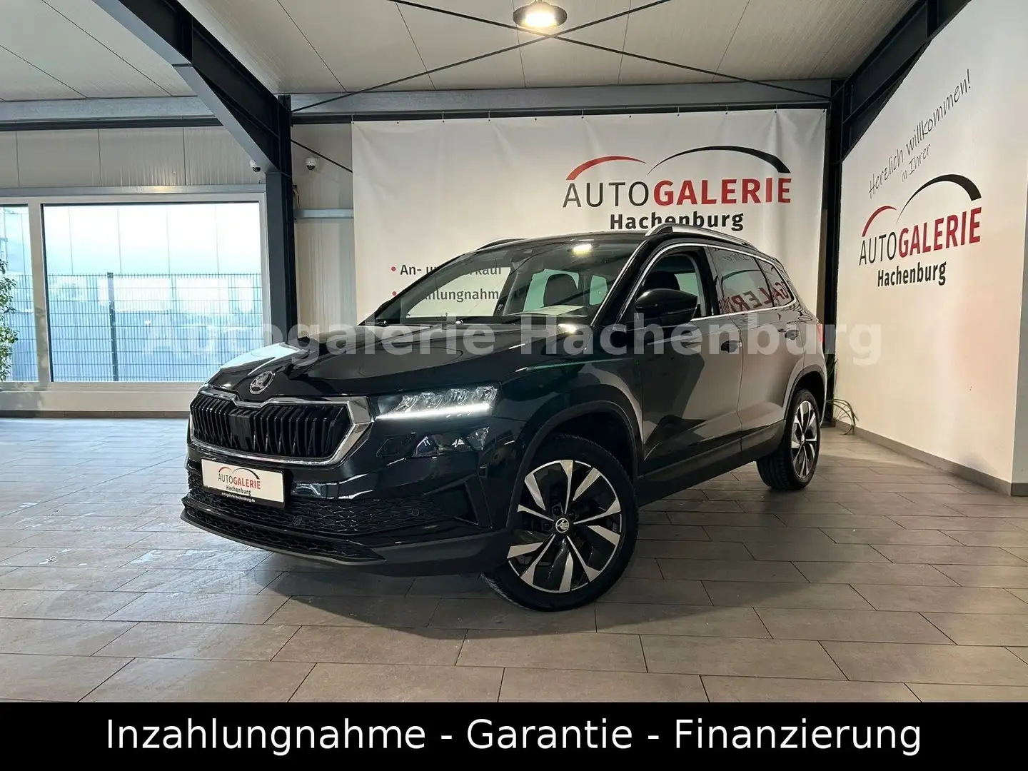 Skoda Karoq Style DSG/Virtual/Navi/CarPl/DAB/CAM/EURO6 Noir - 1
