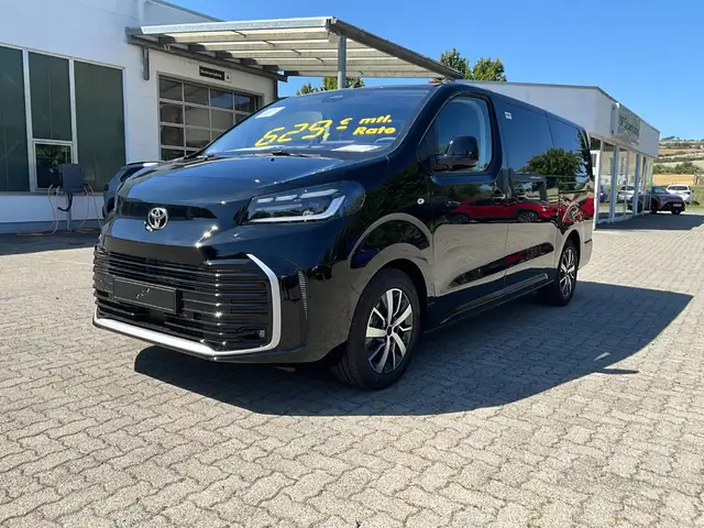 Toyota Proace Verso 2.2l  L2 Teamplayer Klima, L1, Navi