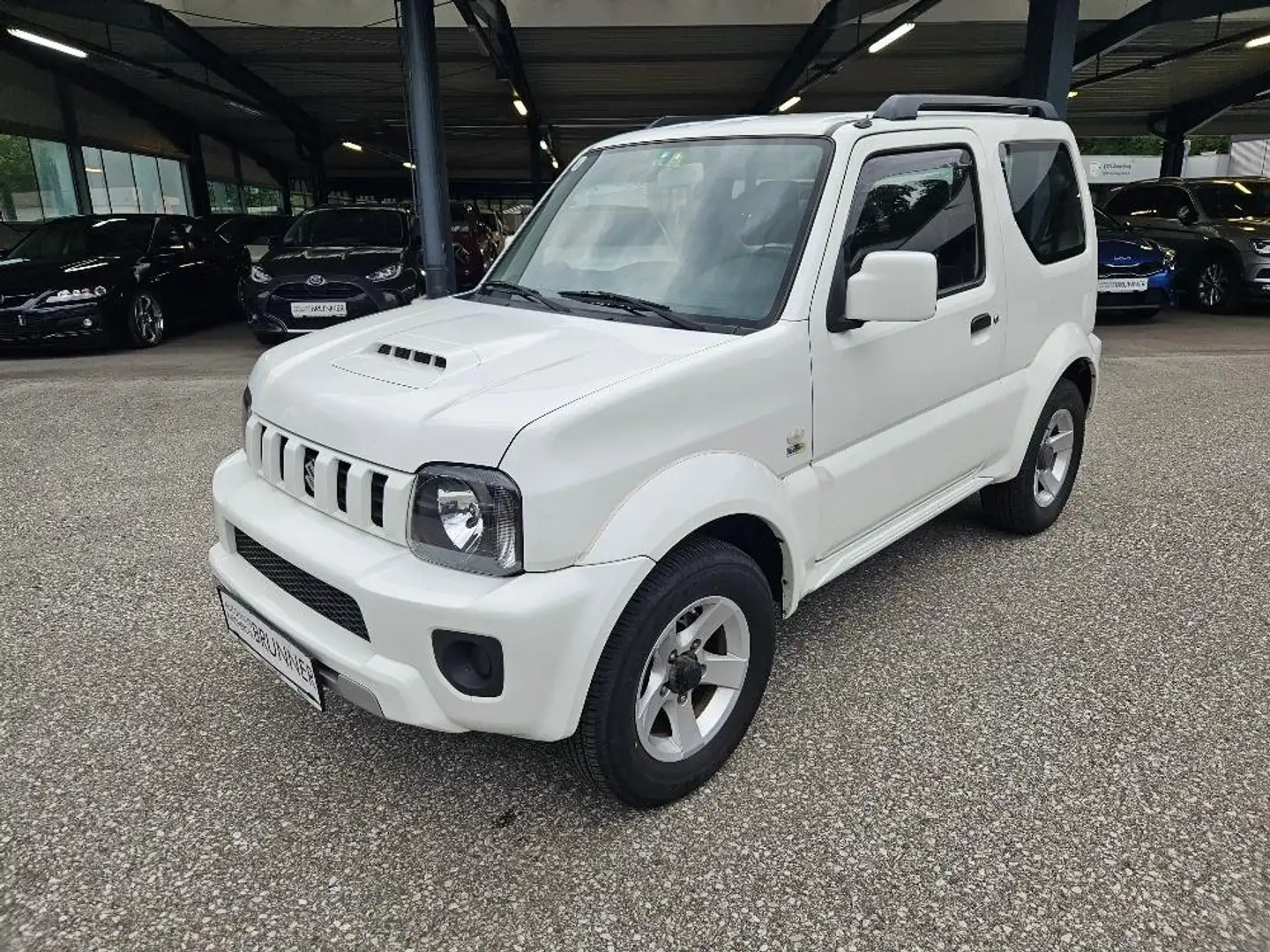 Suzuki Jimny 1,3 VX L2 special Aut. Blanc - 2