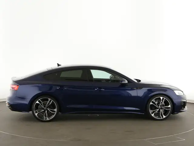 Audi A5 view 8