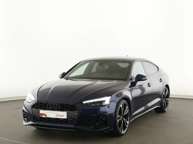 Audi A5 view 2