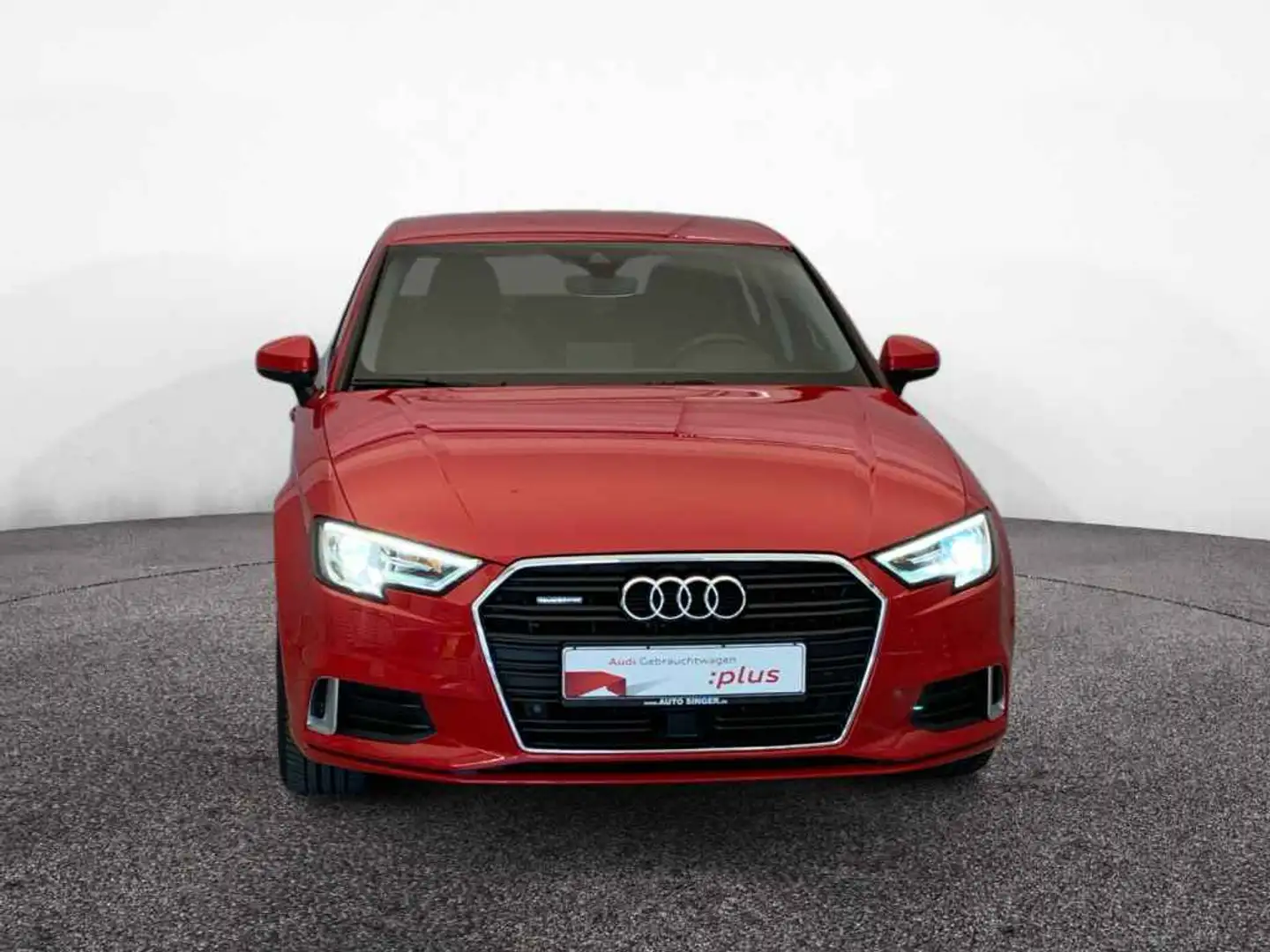 Audi A3 Limousine sport 40 TFSI qua *AHK*ACC*NAVI*SHZ Rot - 2