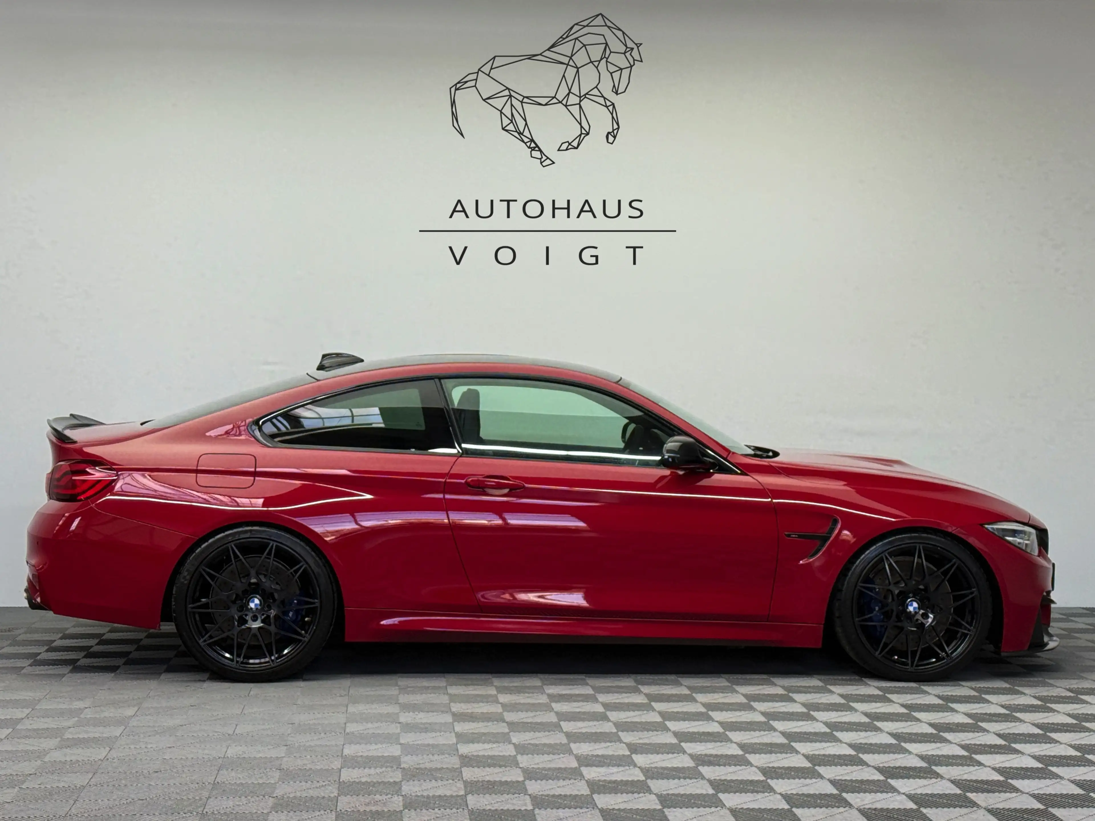 BMW M4 Heritage 1 750|Carbon|HUD|Individual|Kamera| — photo 4
