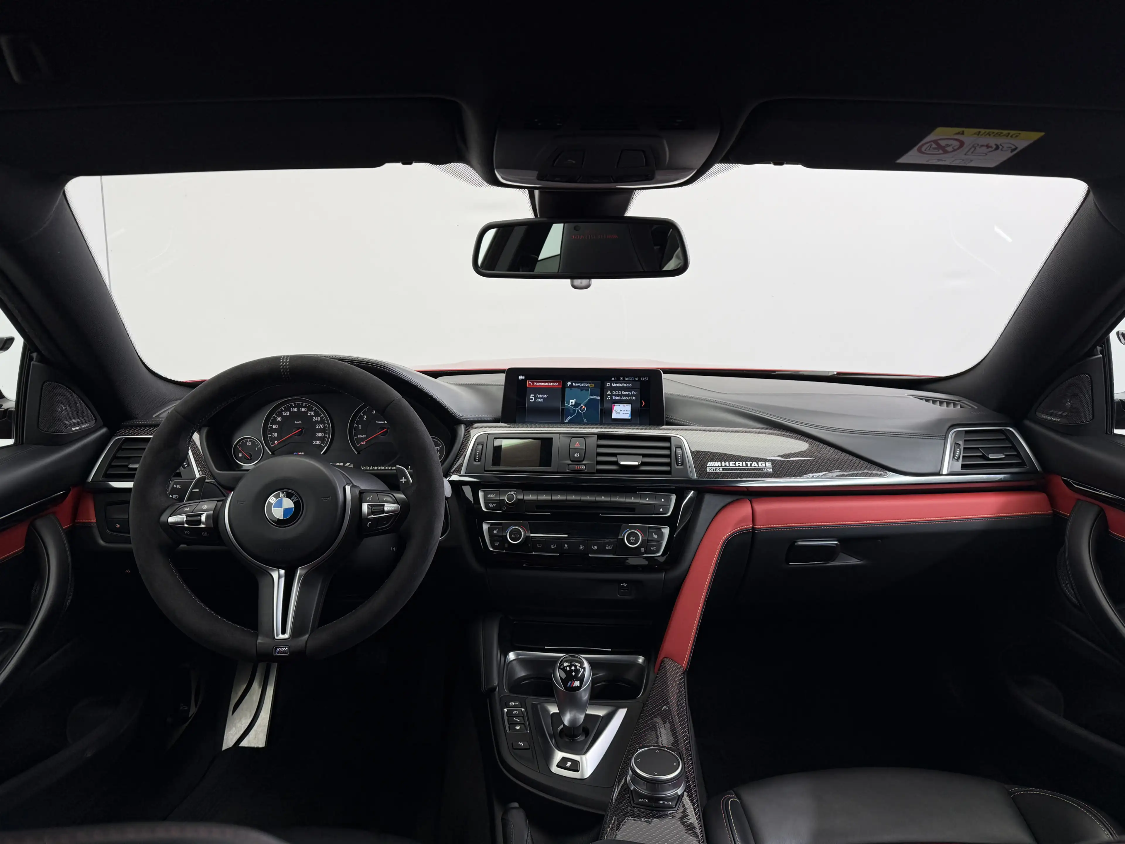 BMW M4 Heritage 1 750|Carbon|HUD|Individual|Kamera| — photo 11