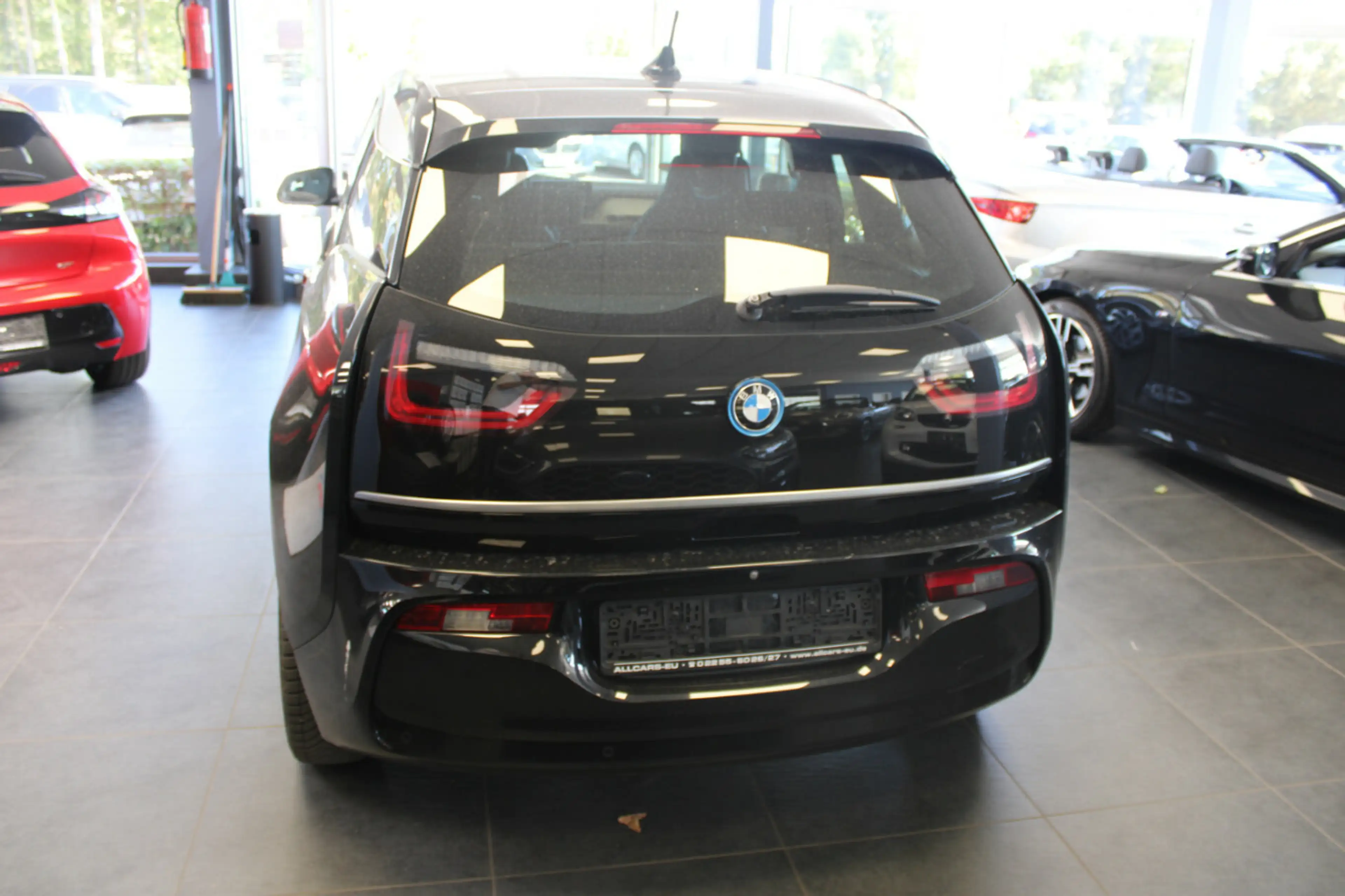 BMW i3 120AH Navi - Kamera - PDC — photo 5