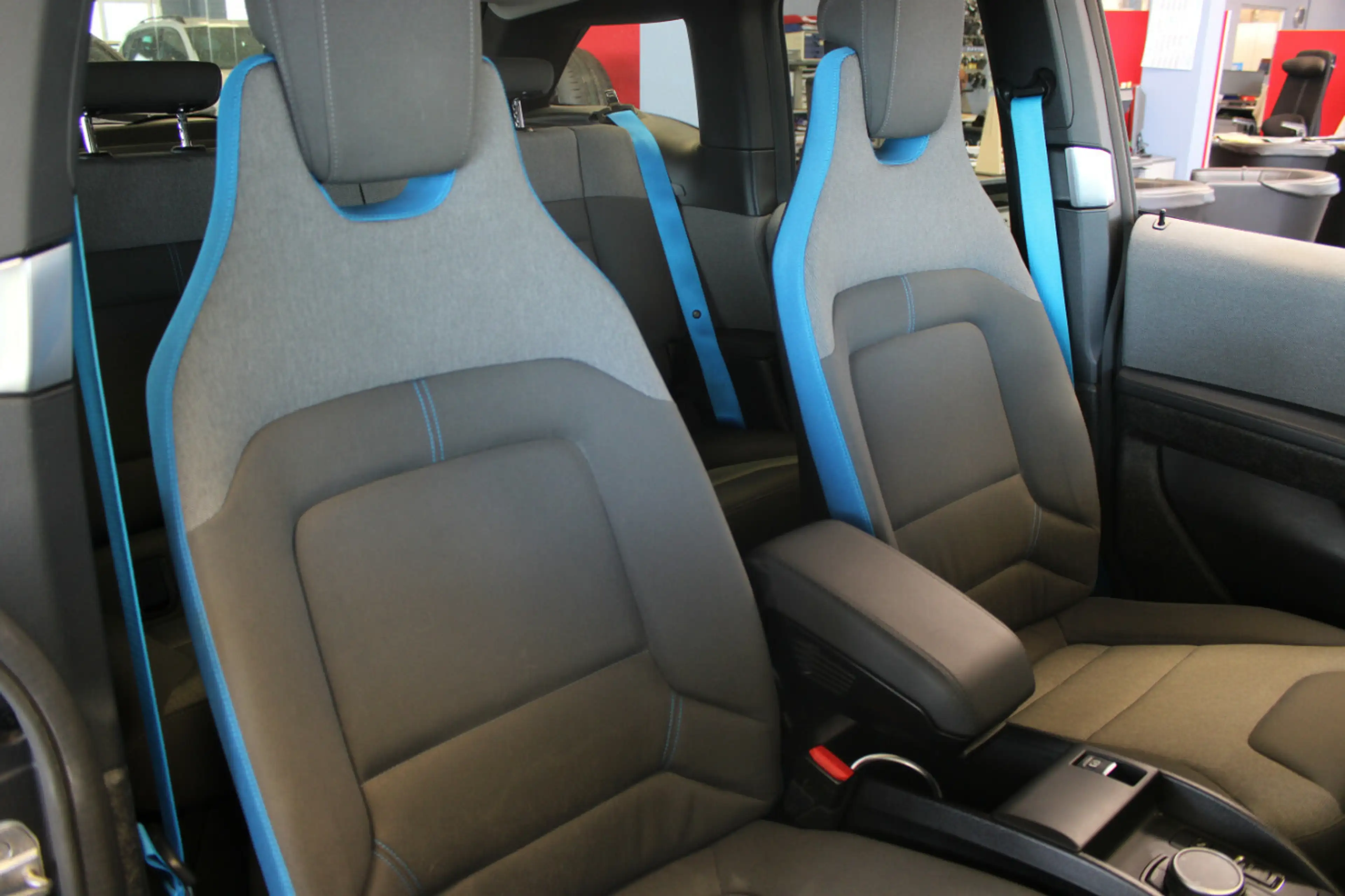 BMW i3 120AH Navi - Kamera - PDC — photo 12