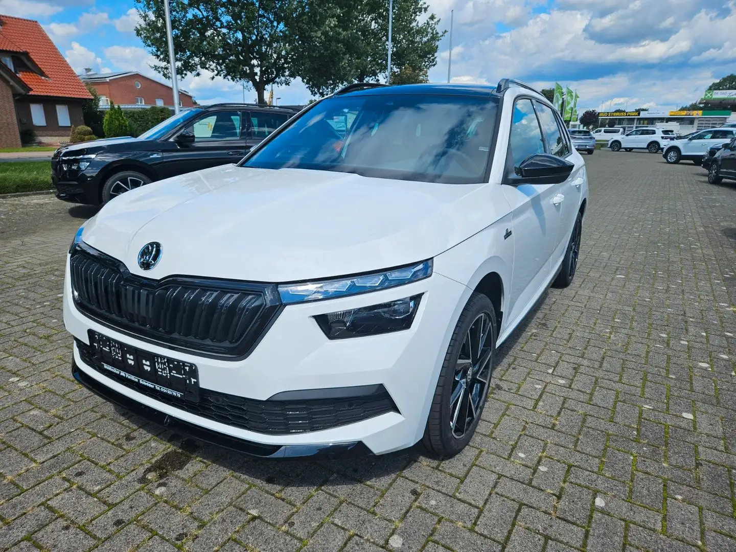 Skoda Kamiq Monte Carlo 1,5 DSG Kamera el. Heckklappe Weiß - 1